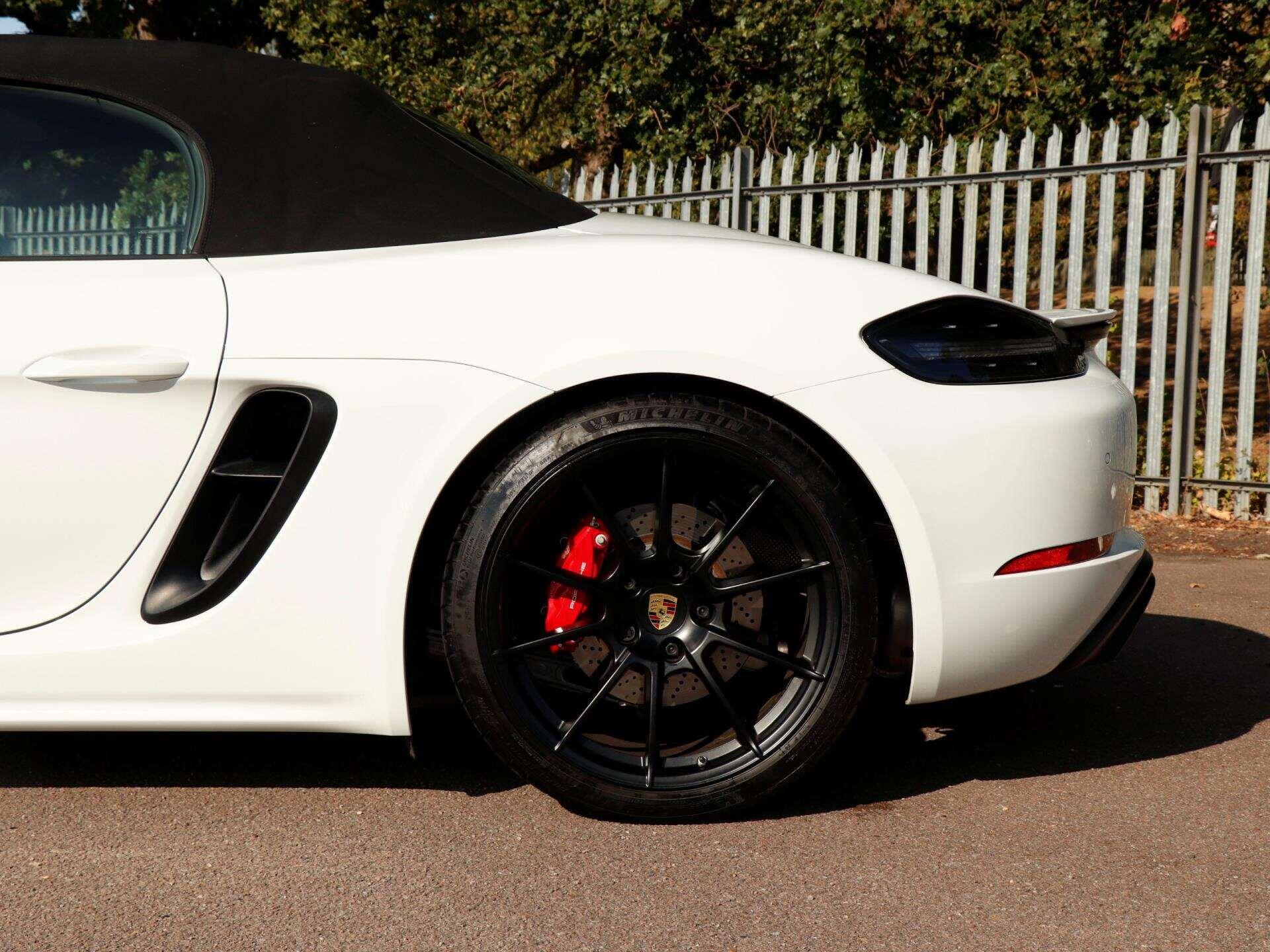 Porsche Boxster view 32