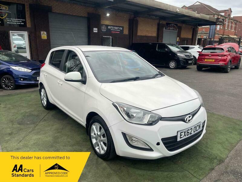 2012 Hyundai i20 image 1