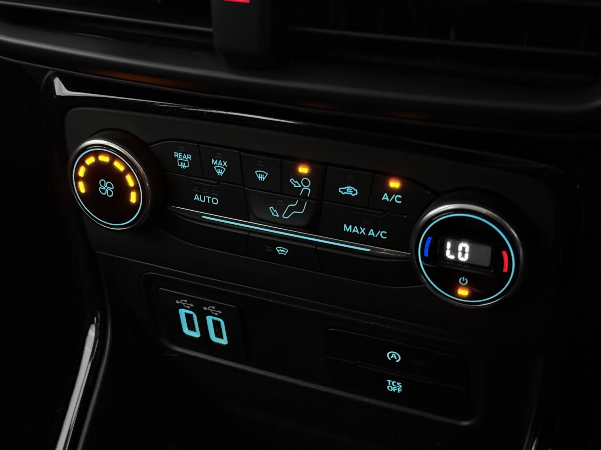 Ford Ecosport view 21