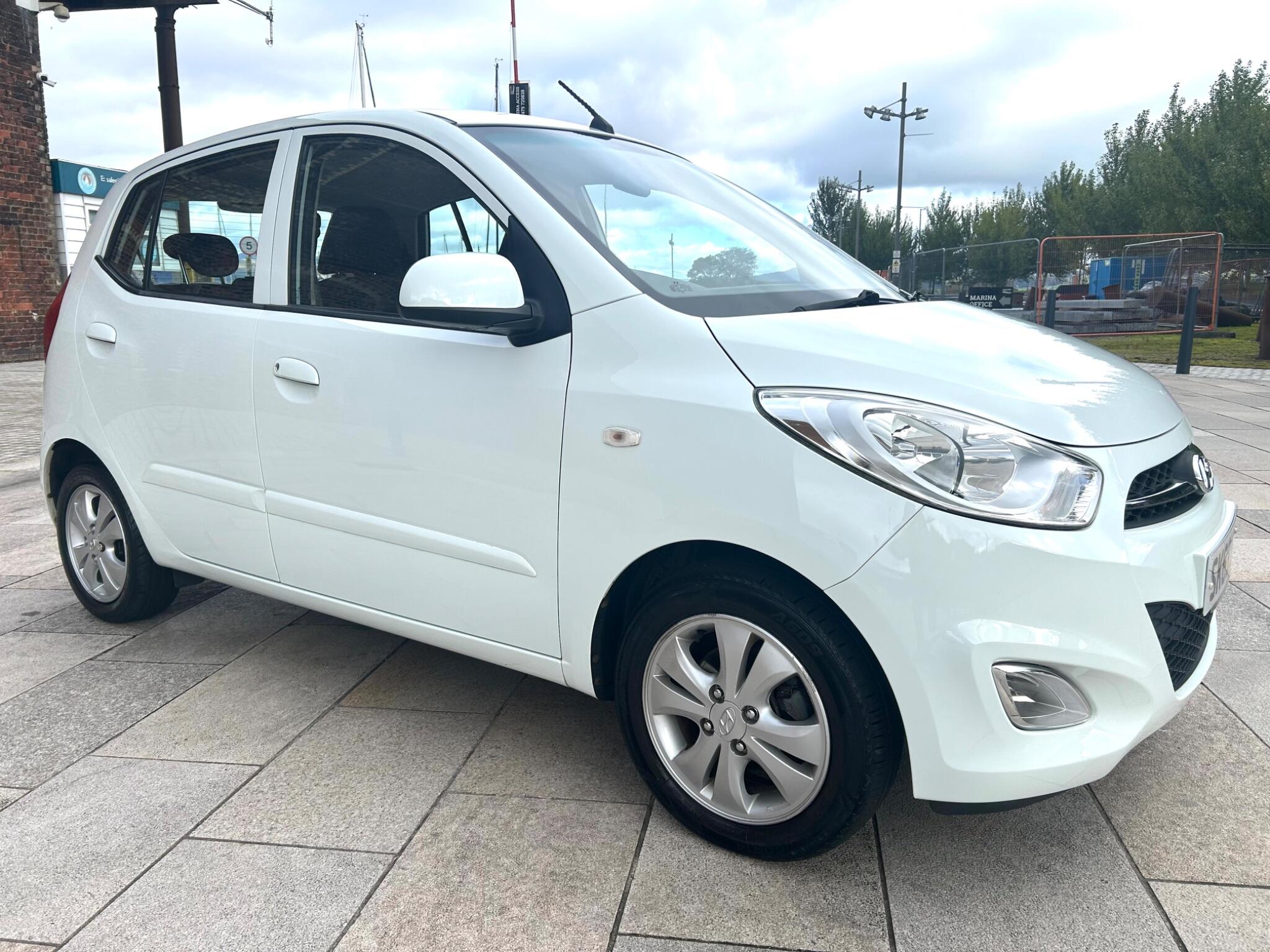 Hyundai I10 view 5