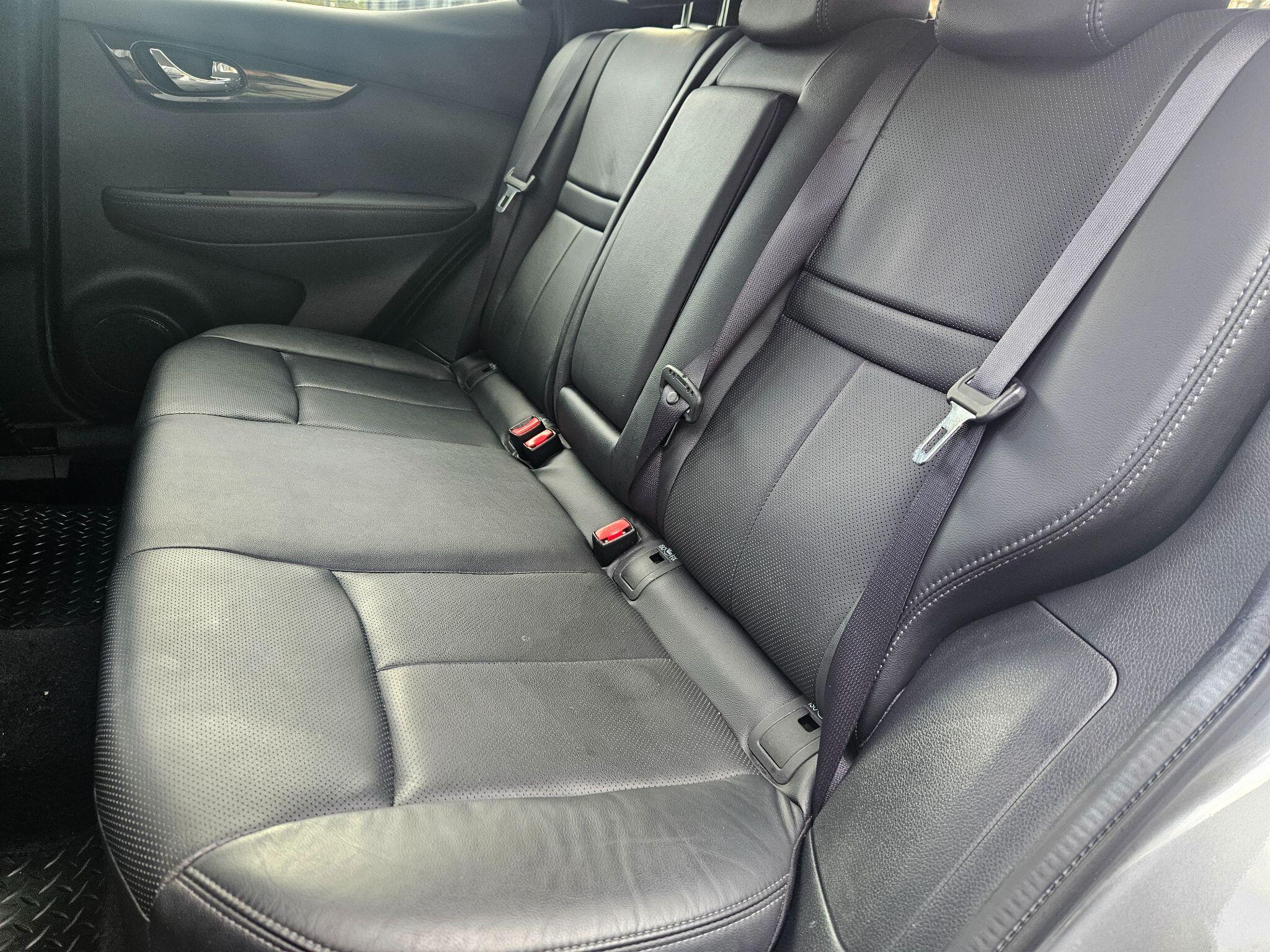2017 Nissan Qashqai image 20