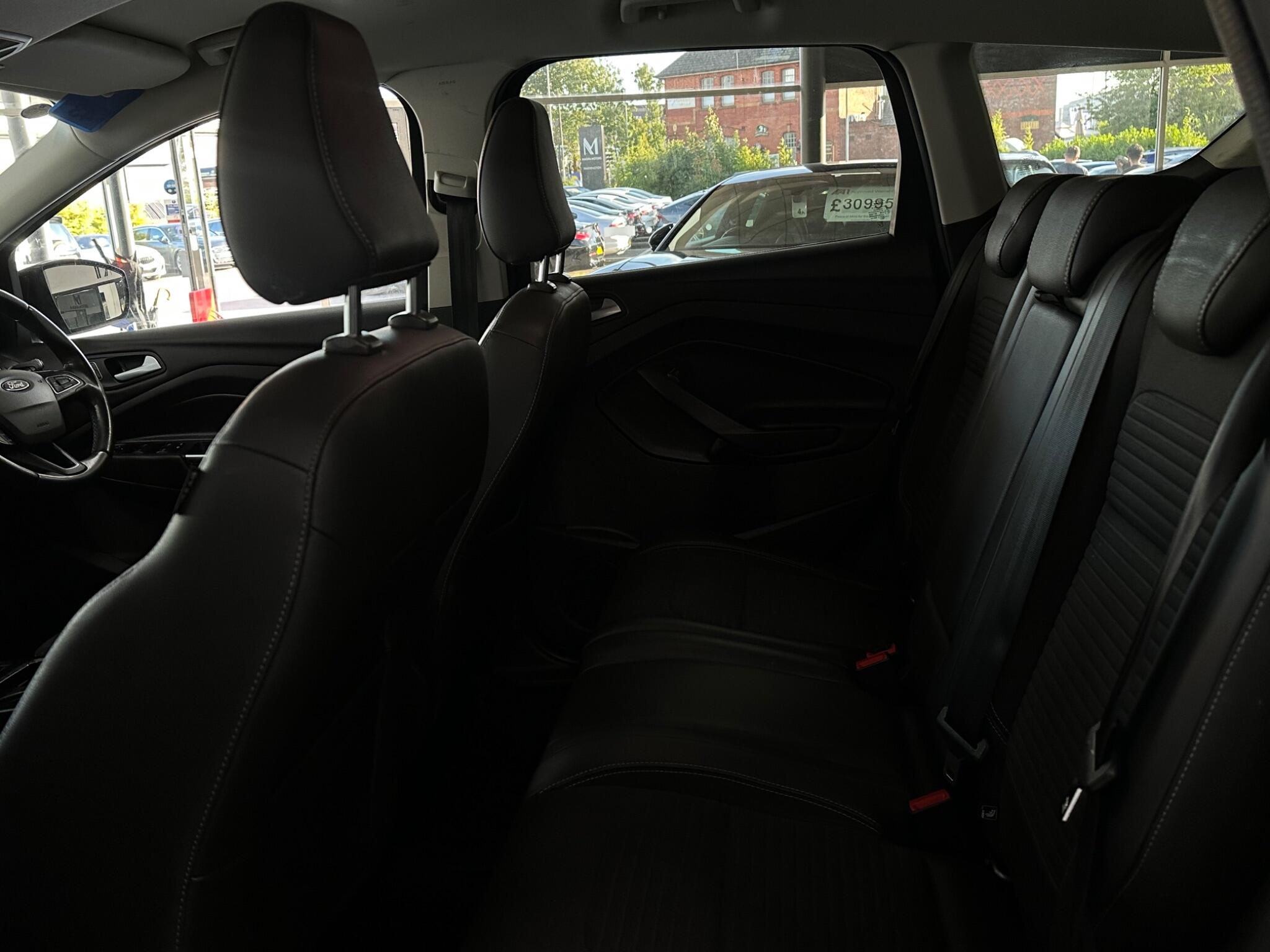 Ford Kuga view 27