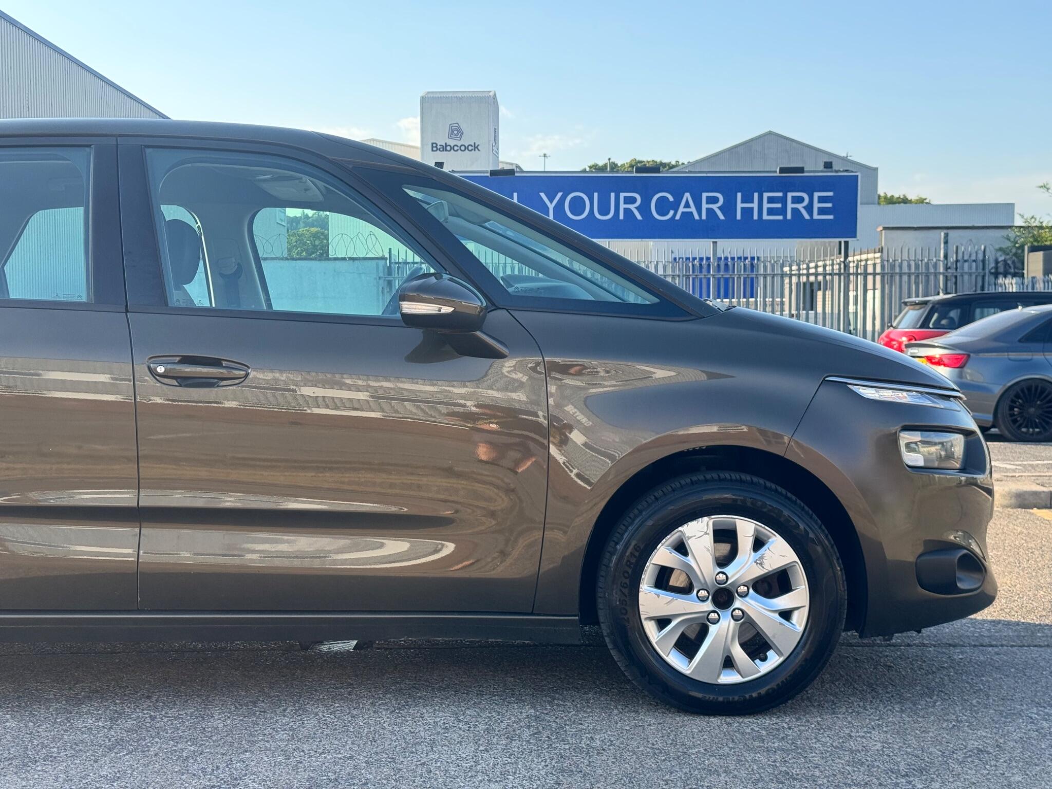Citroen C4 Picasso view 15