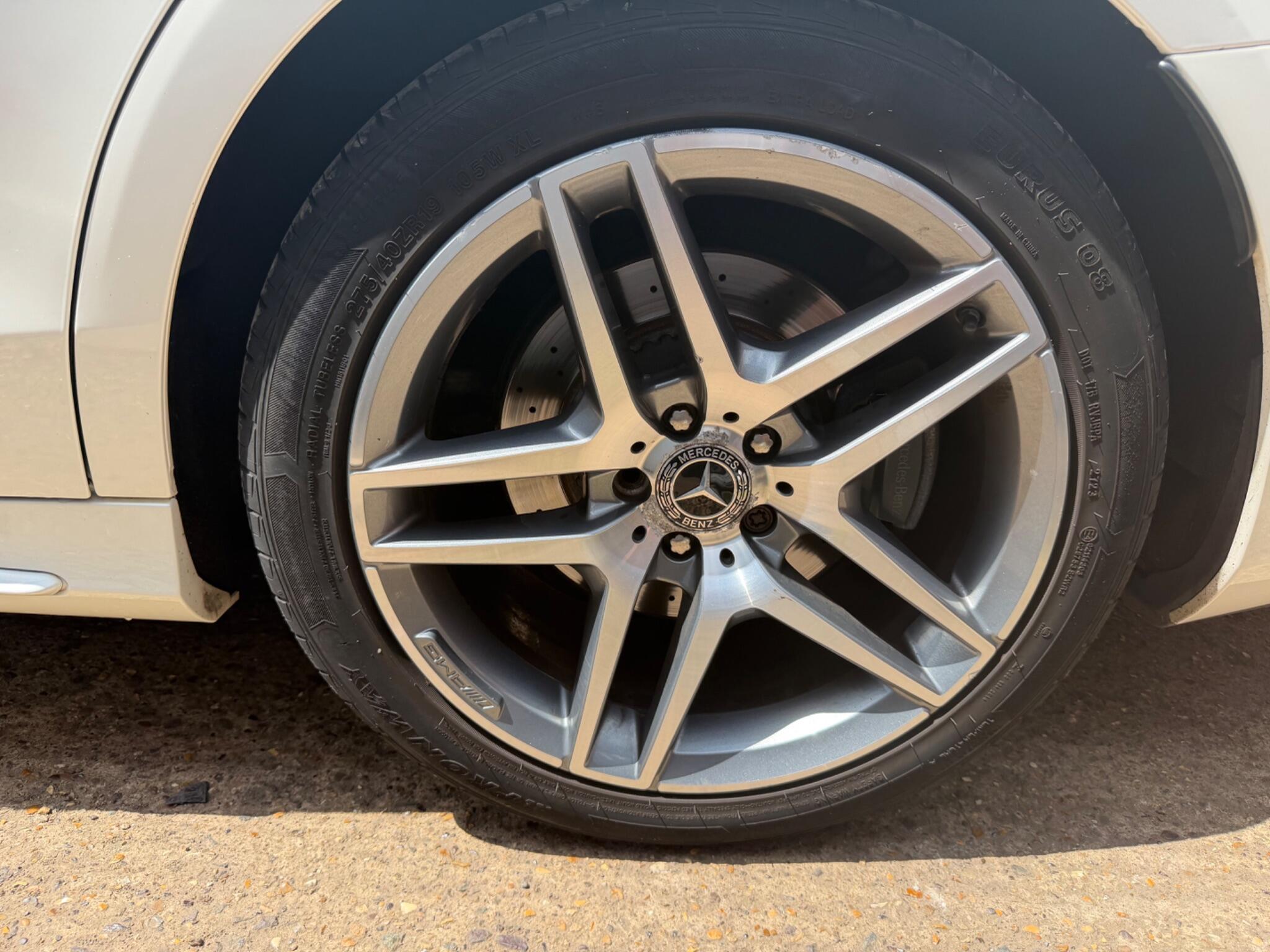 Mercedes-Benz S Class view 44