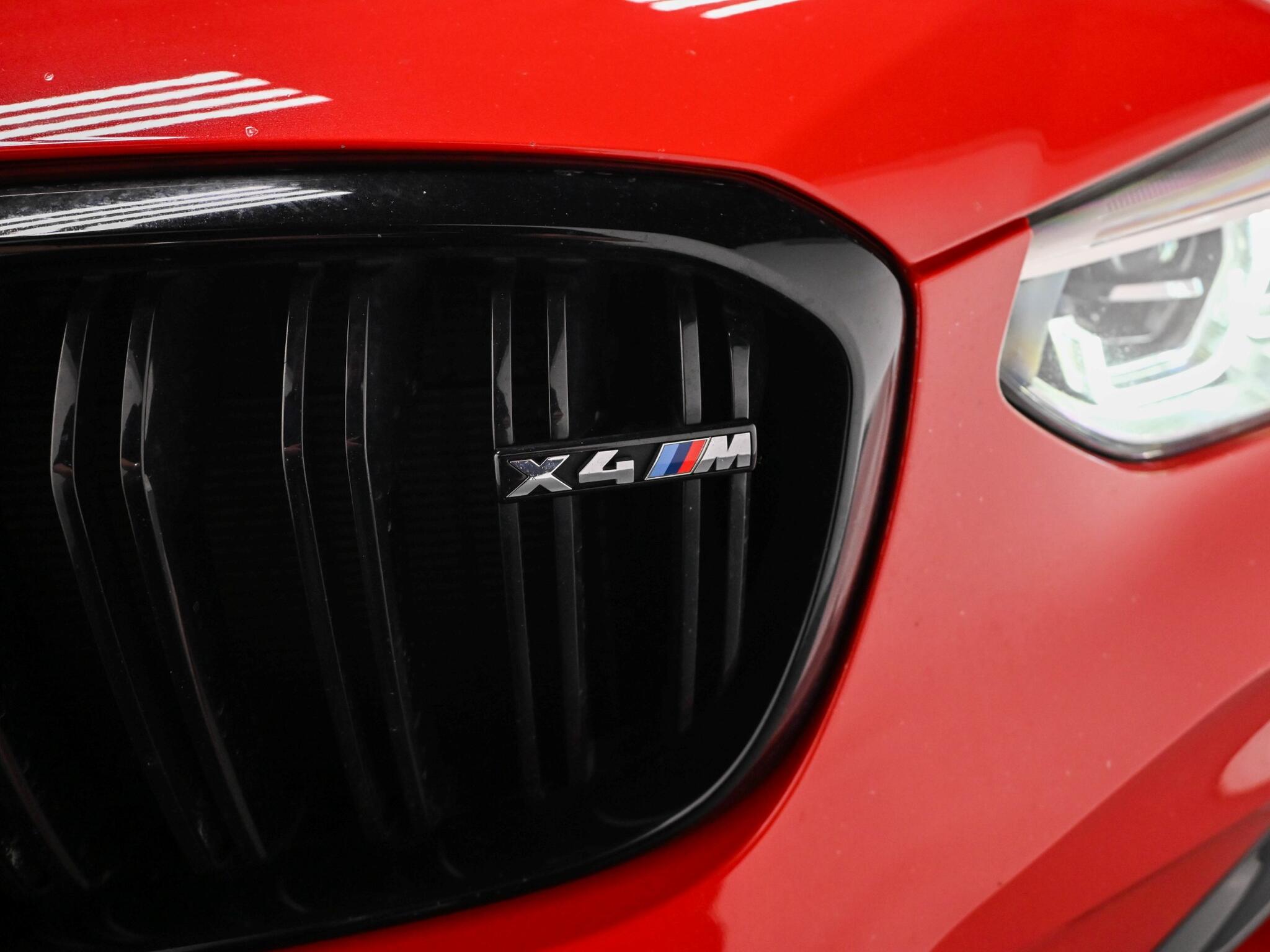 BMW X4 M view 28