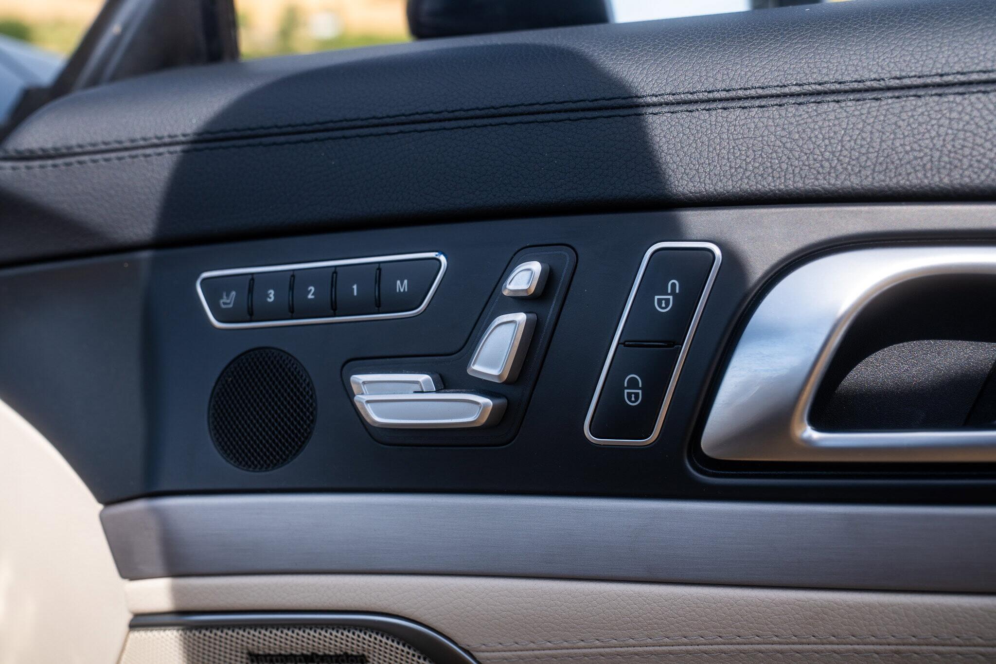 Mercedes-Benz SL view 27