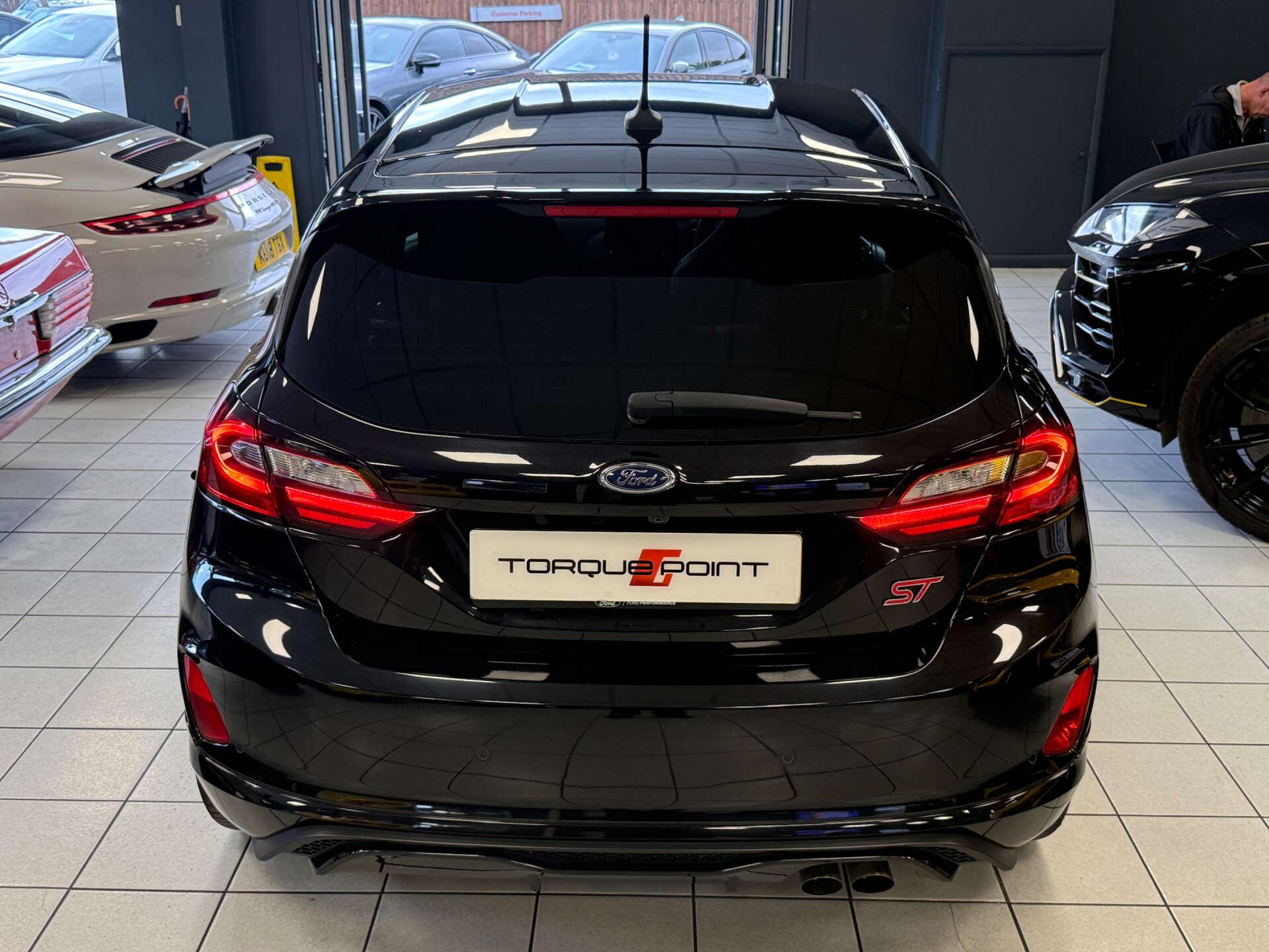 Ford Fiesta view 7