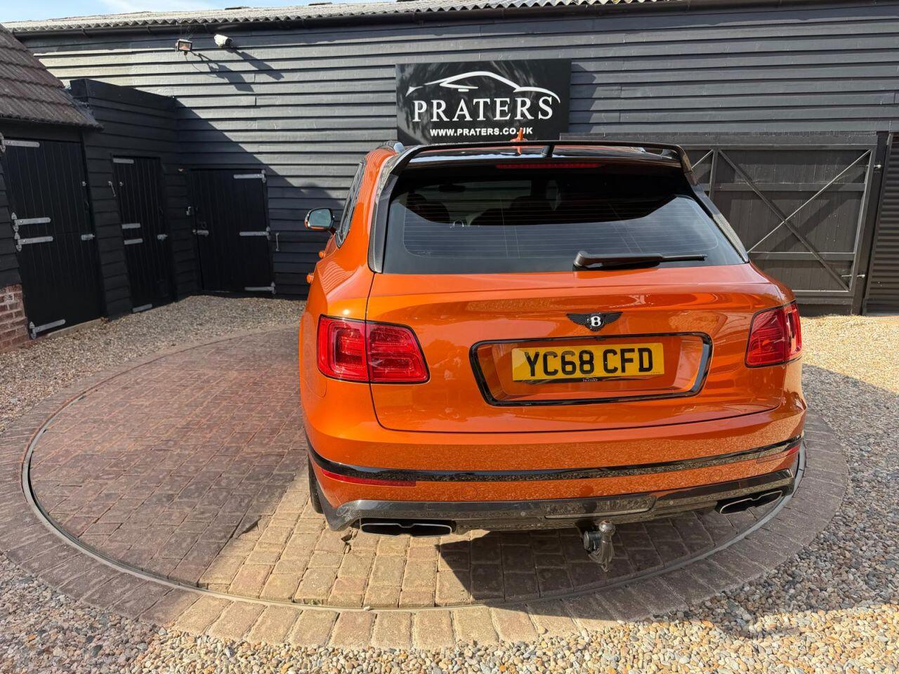 Bentley Bentayga view 68