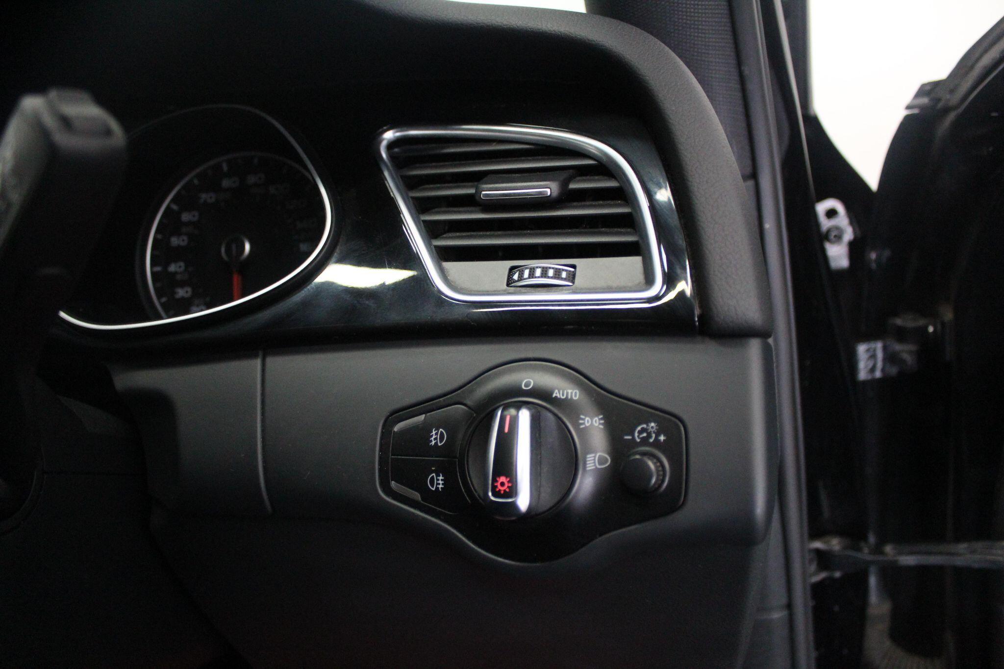 Audi A4 view 47