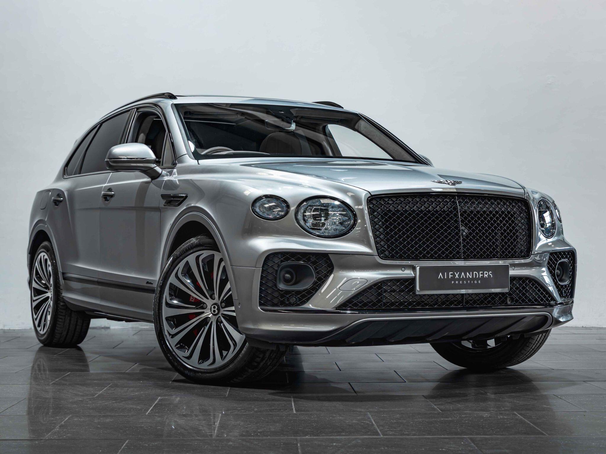 Bentley Bentayga view 8