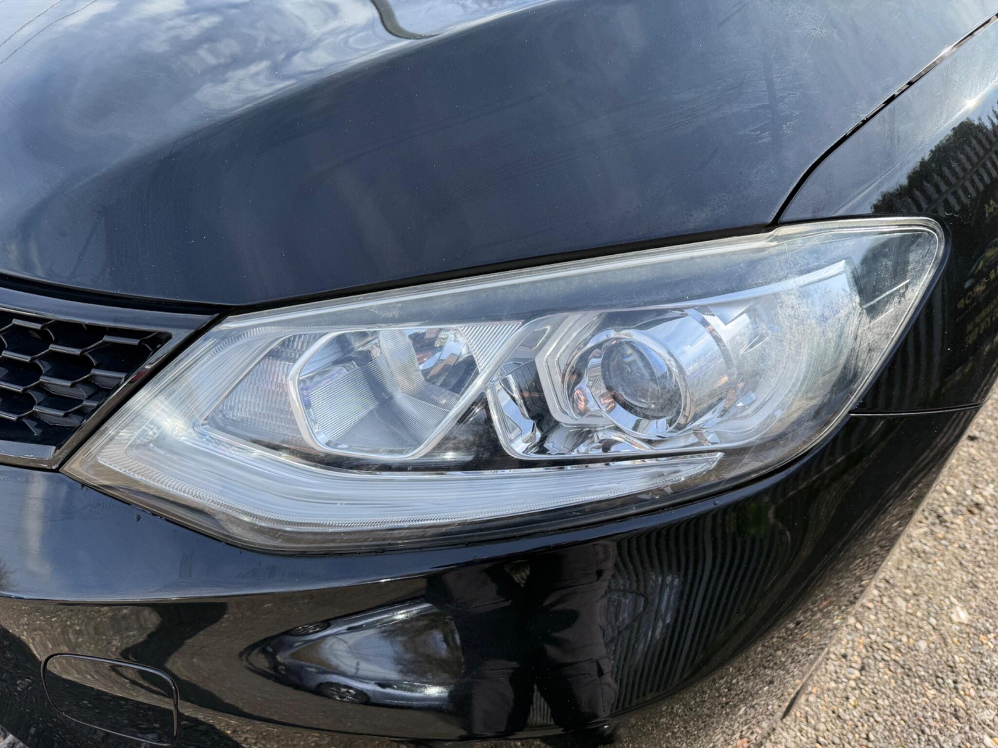 2016 Nissan Pulsar image 34
