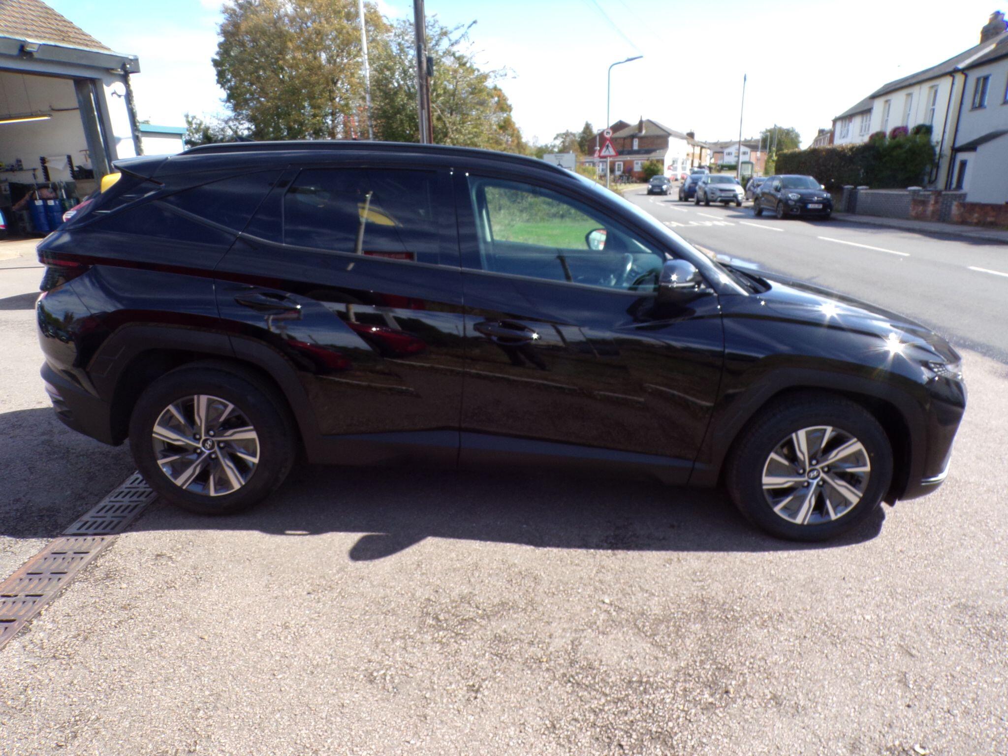 Hyundai Tucson view 10