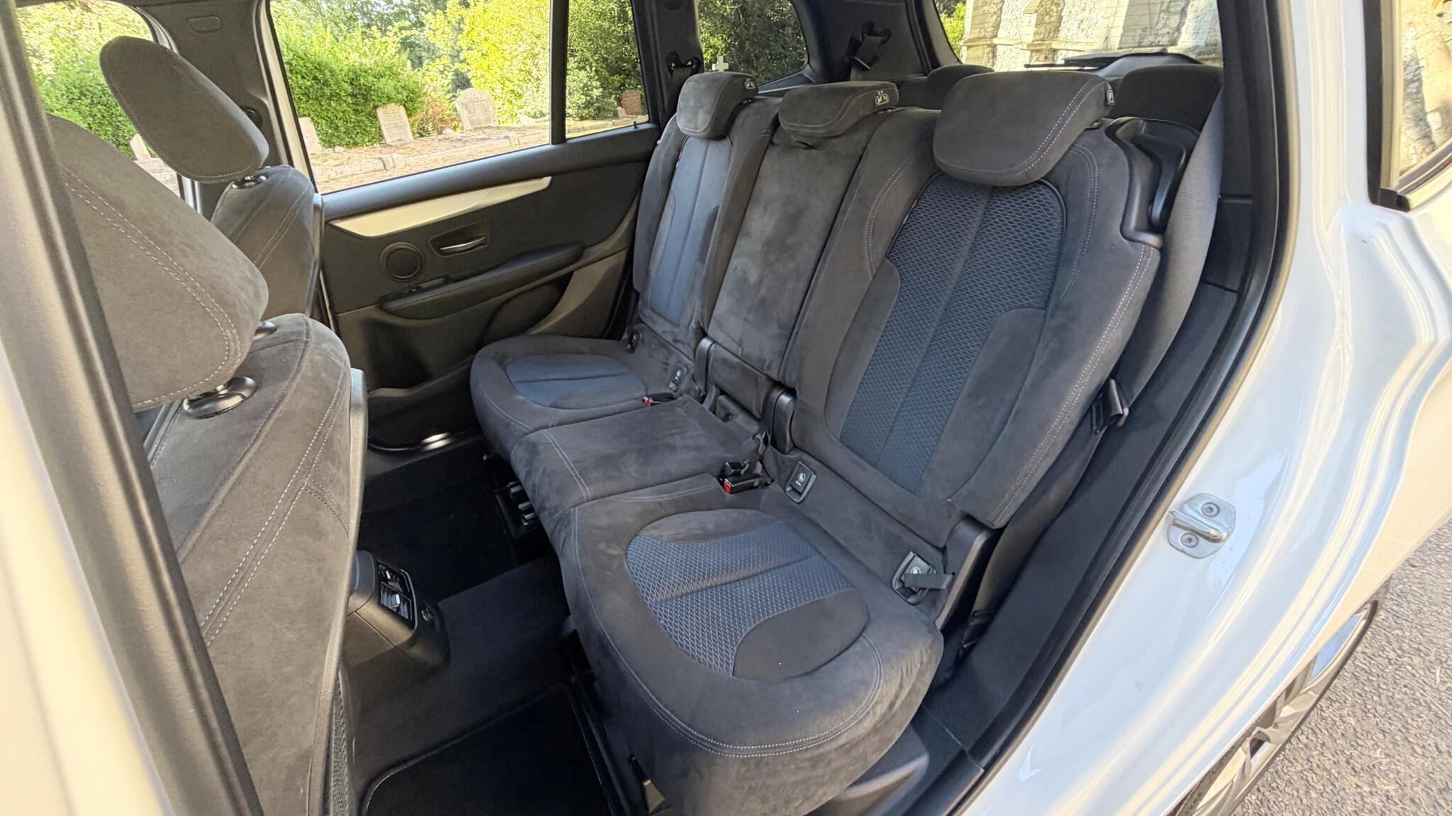 BMW 2 Series Gran Tourer view 32