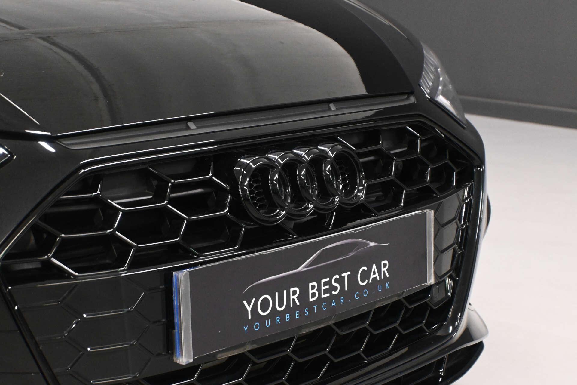 Audi A4 view 34