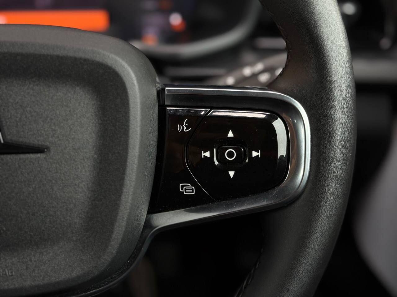 Polestar 2 view 24