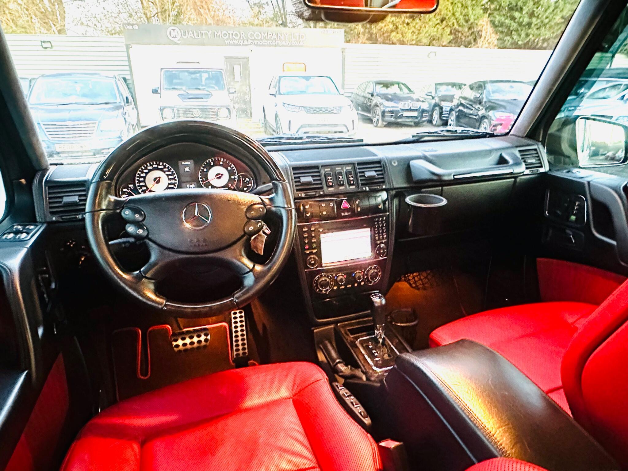 Mercedes-Benz G Class view 36
