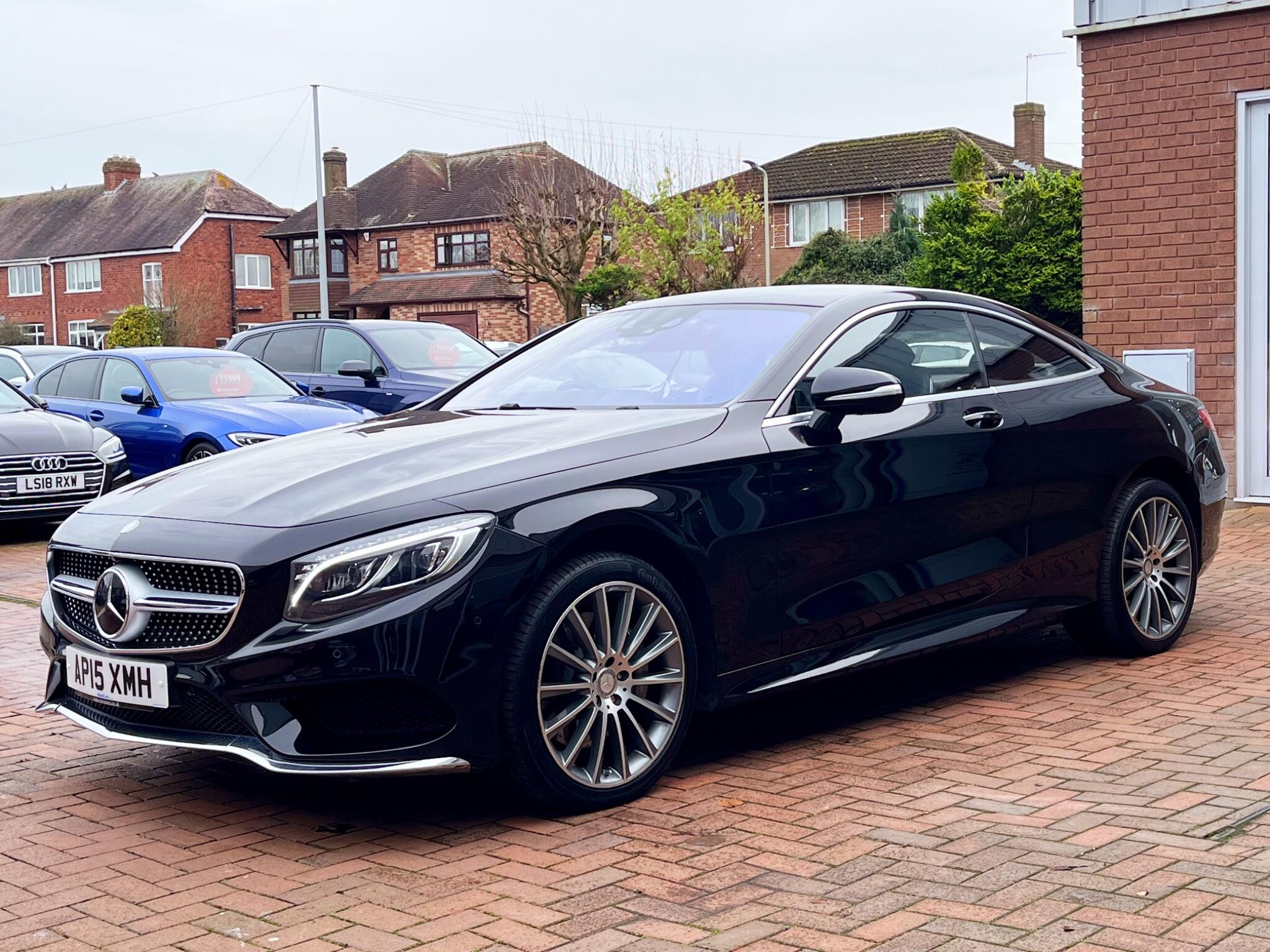 Mercedes-Benz S-Class view 35