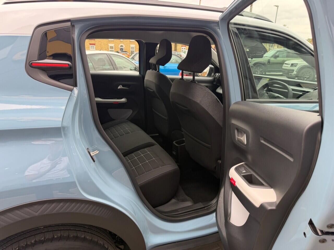 Citroen C3 view 16