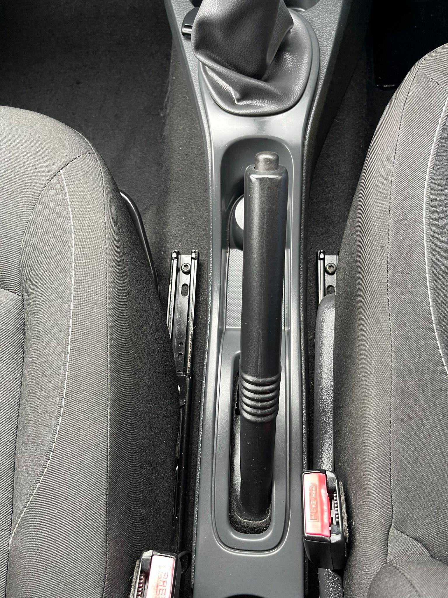 Dacia Duster view 22