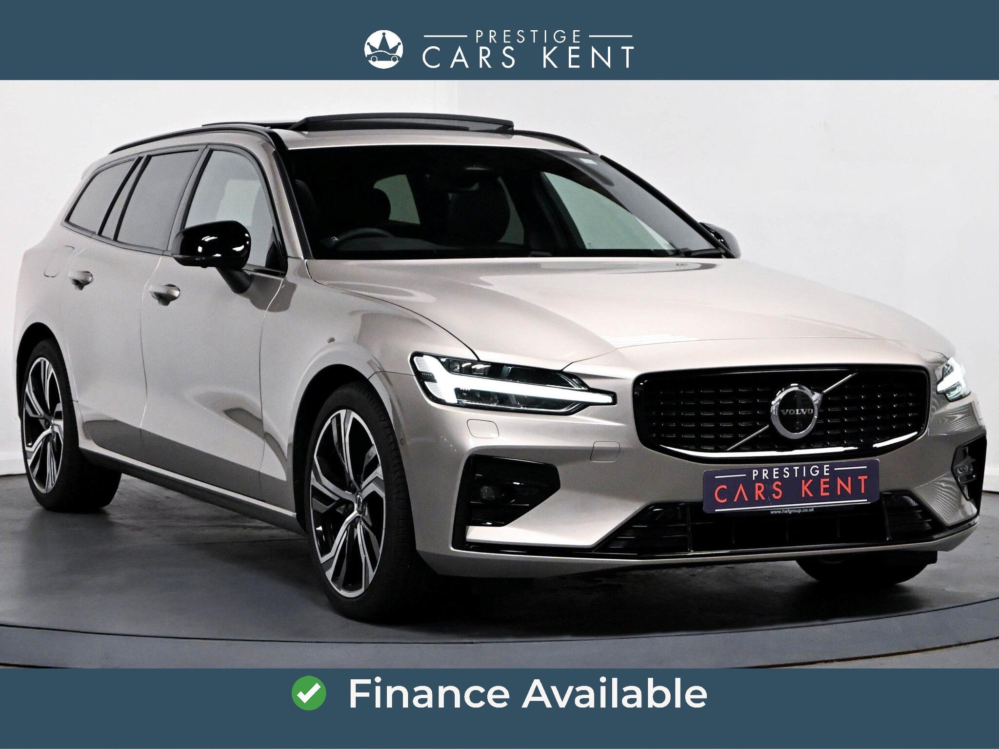 2023 Volvo V60 in Gold for sale