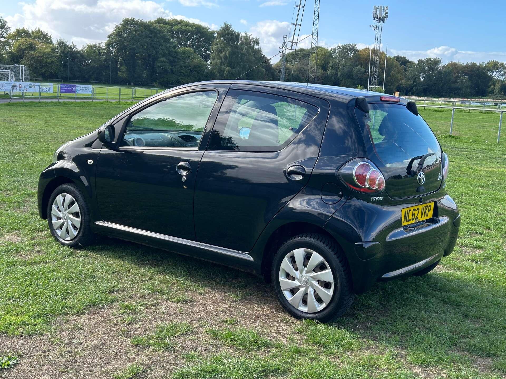 Toyota Aygo view 7
