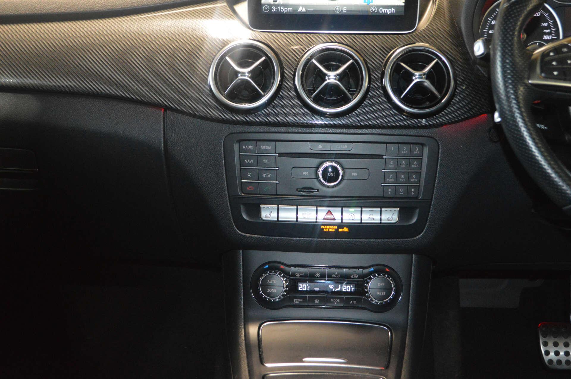 Mercedes-Benz B-Class view 17