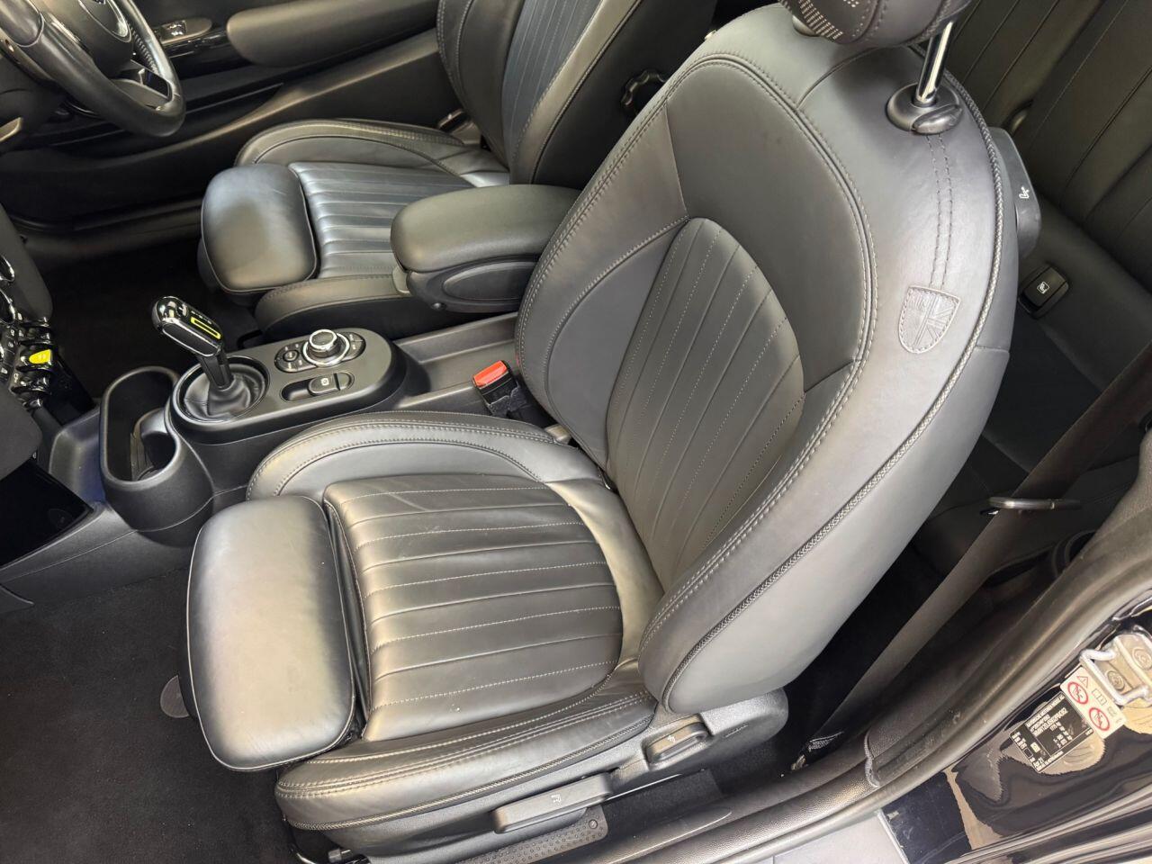 Mini Electric Hatch view 37