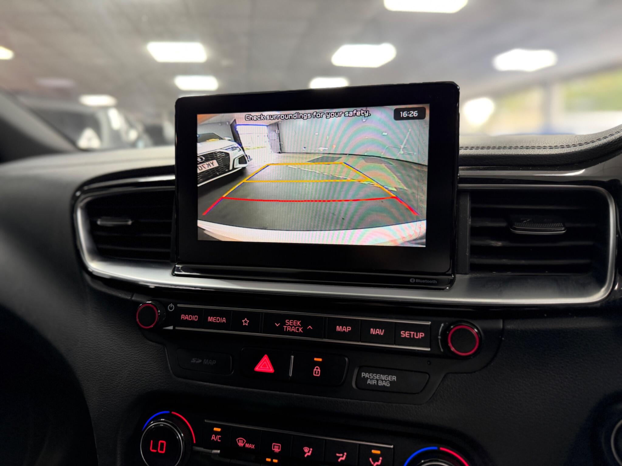 Kia Proceed view 13