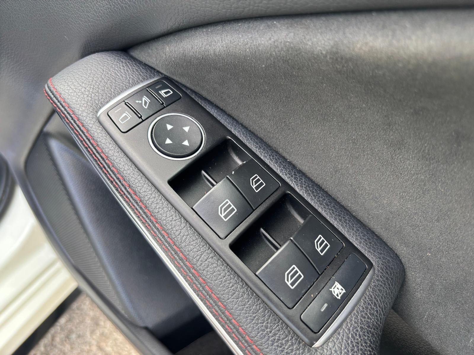 Mercedes-Benz A Class view 28