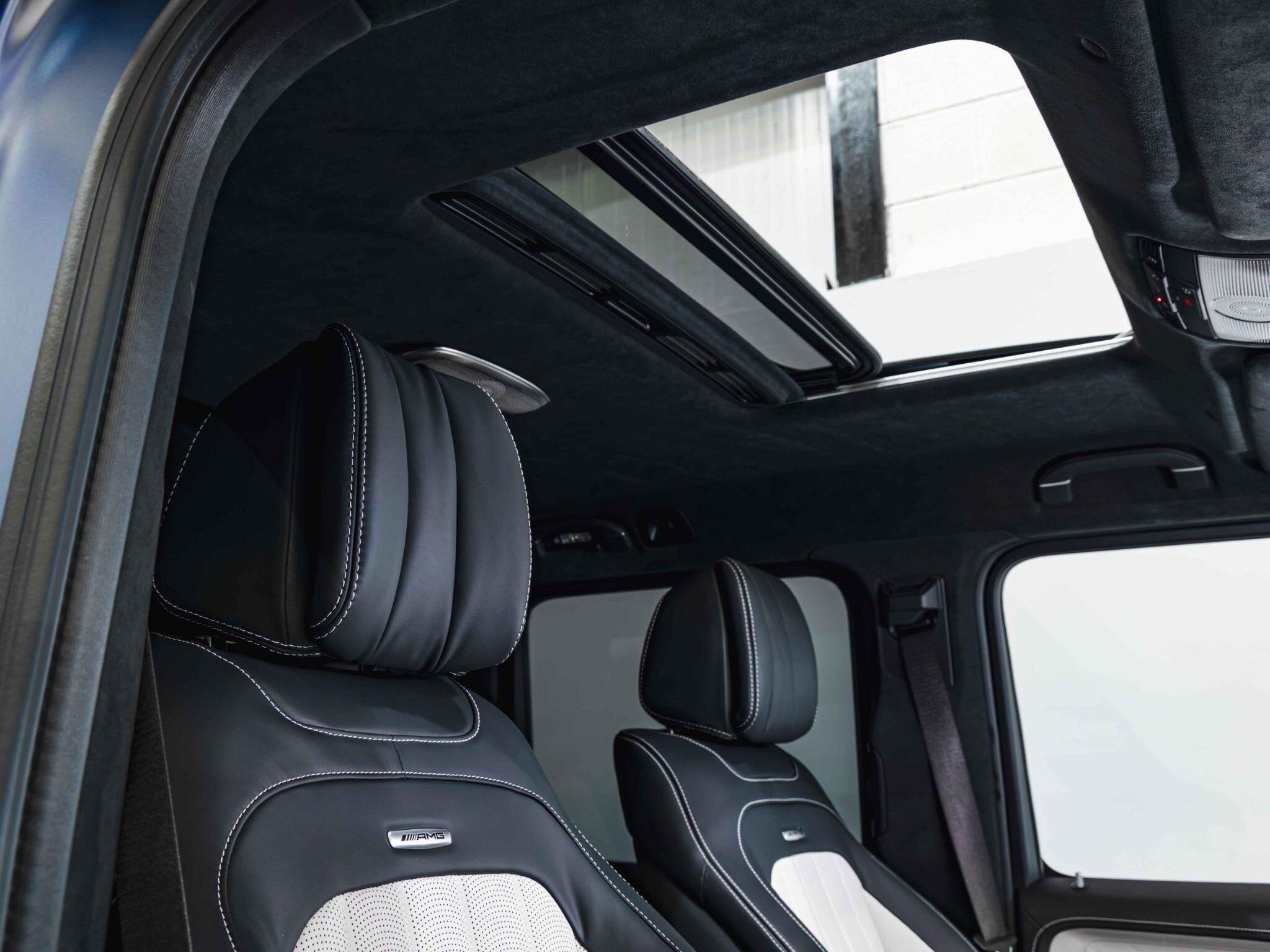 Mercedes-Benz G Class view 3