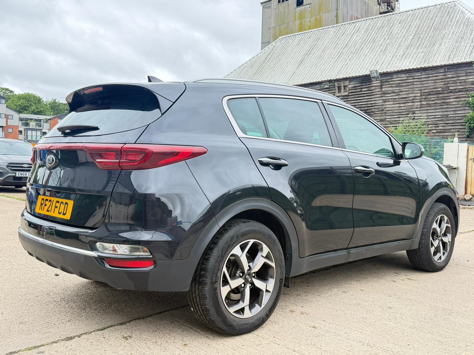 Kia Sportage view 3