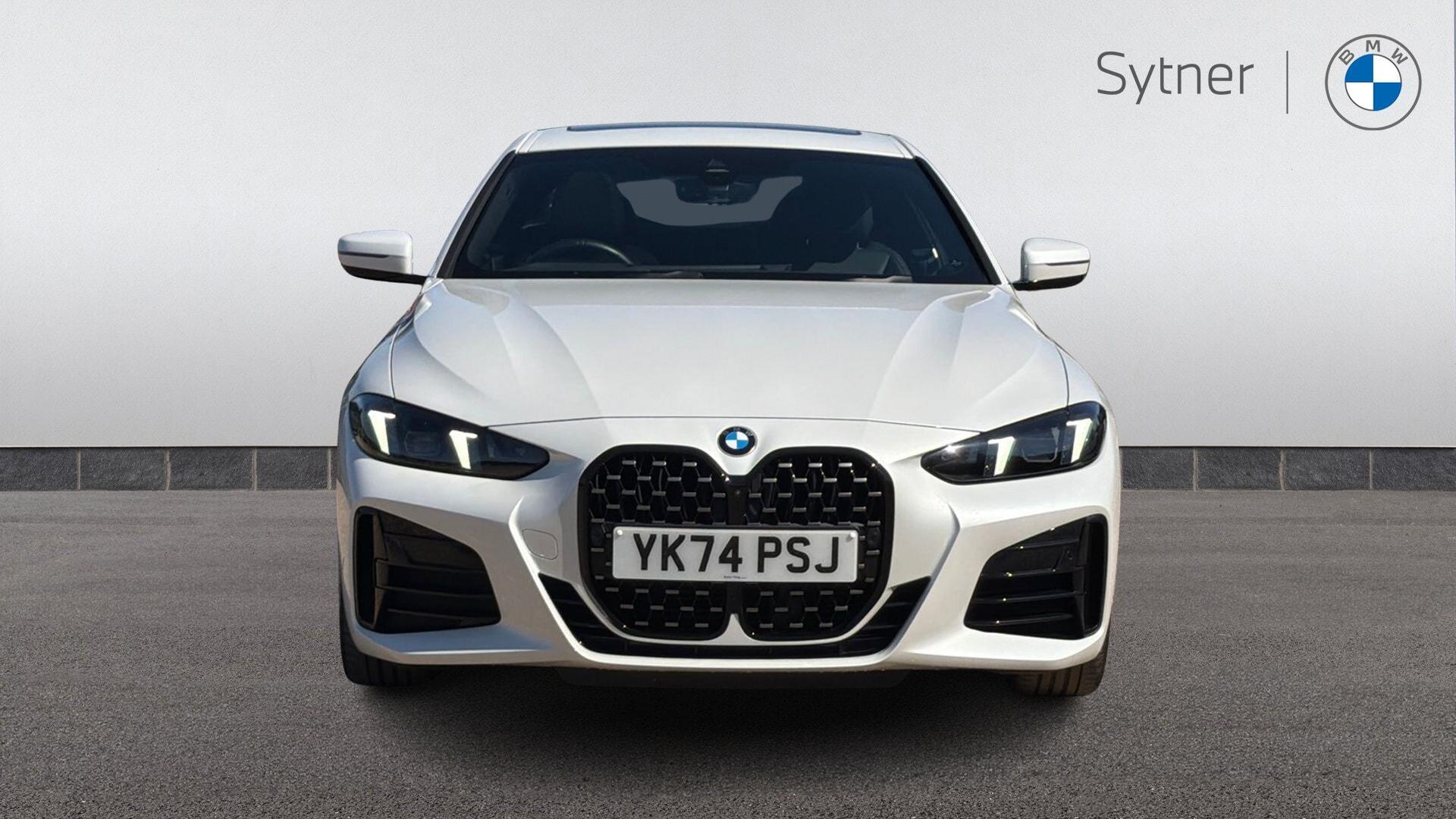 BMW 4 Series view 16
