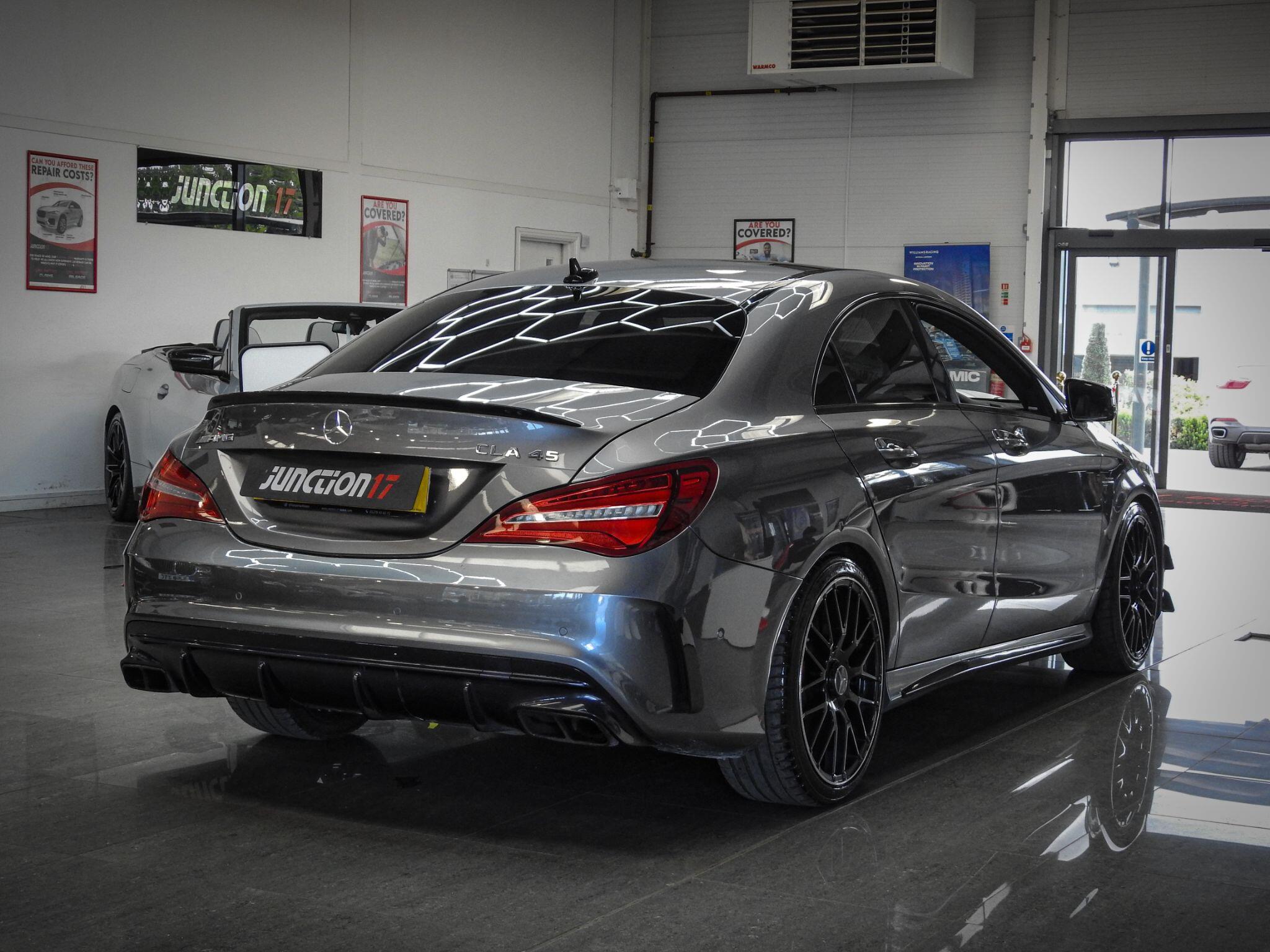 Mercedes-Benz Cla view 14