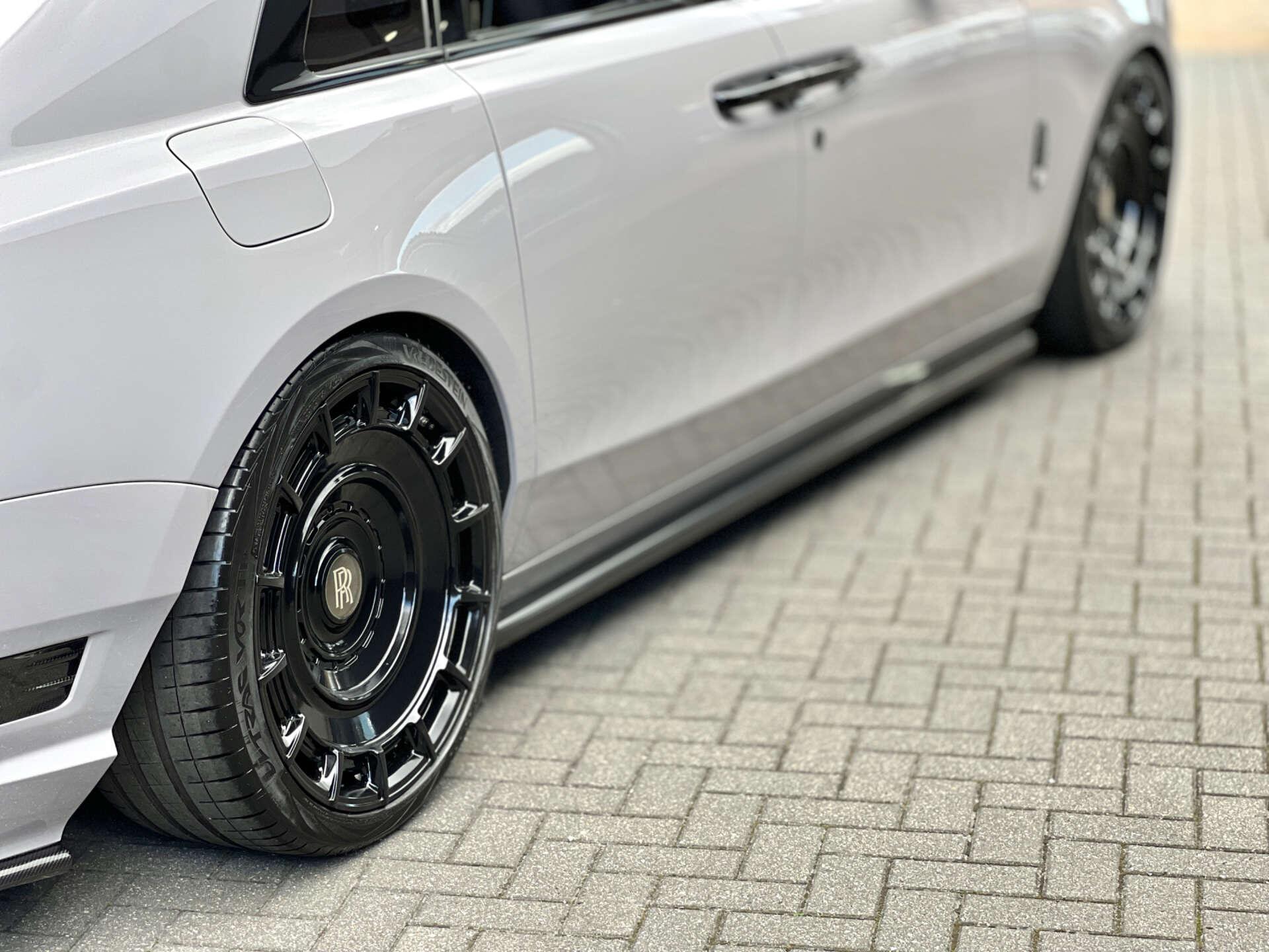 Rolls-Royce Ghost view 19