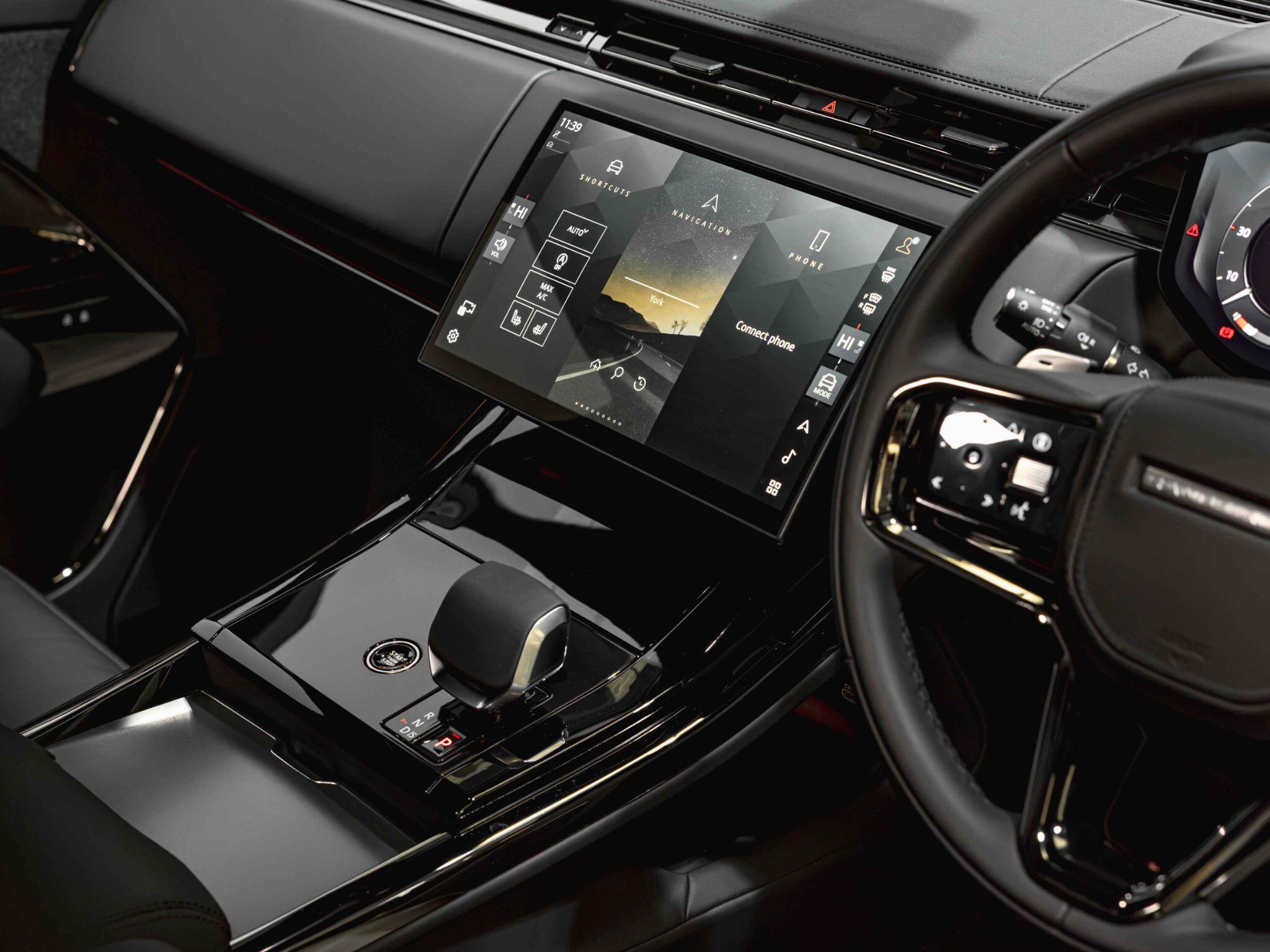 Land Rover Range Rover Sport view 22