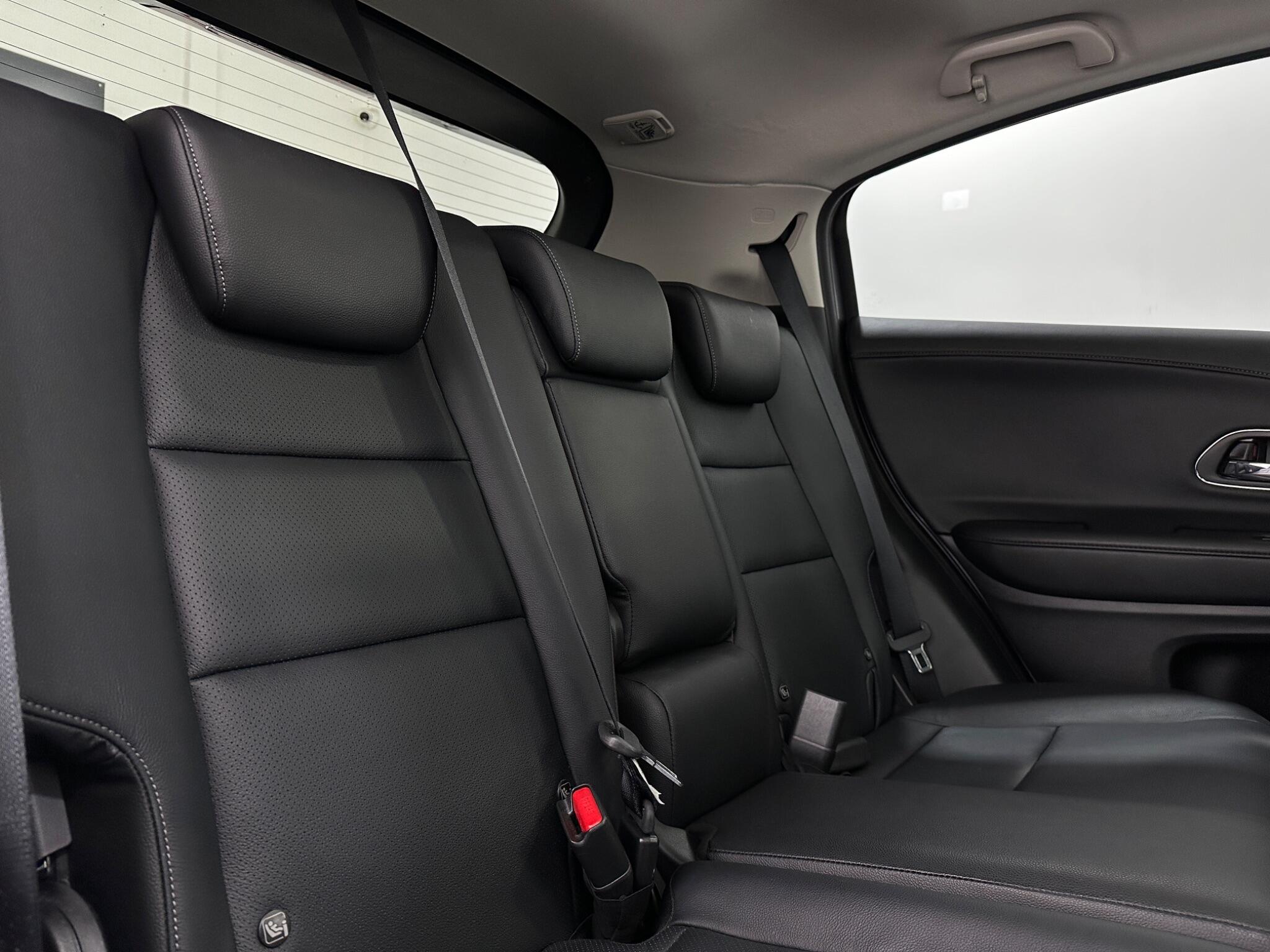 Honda HR-V view 40