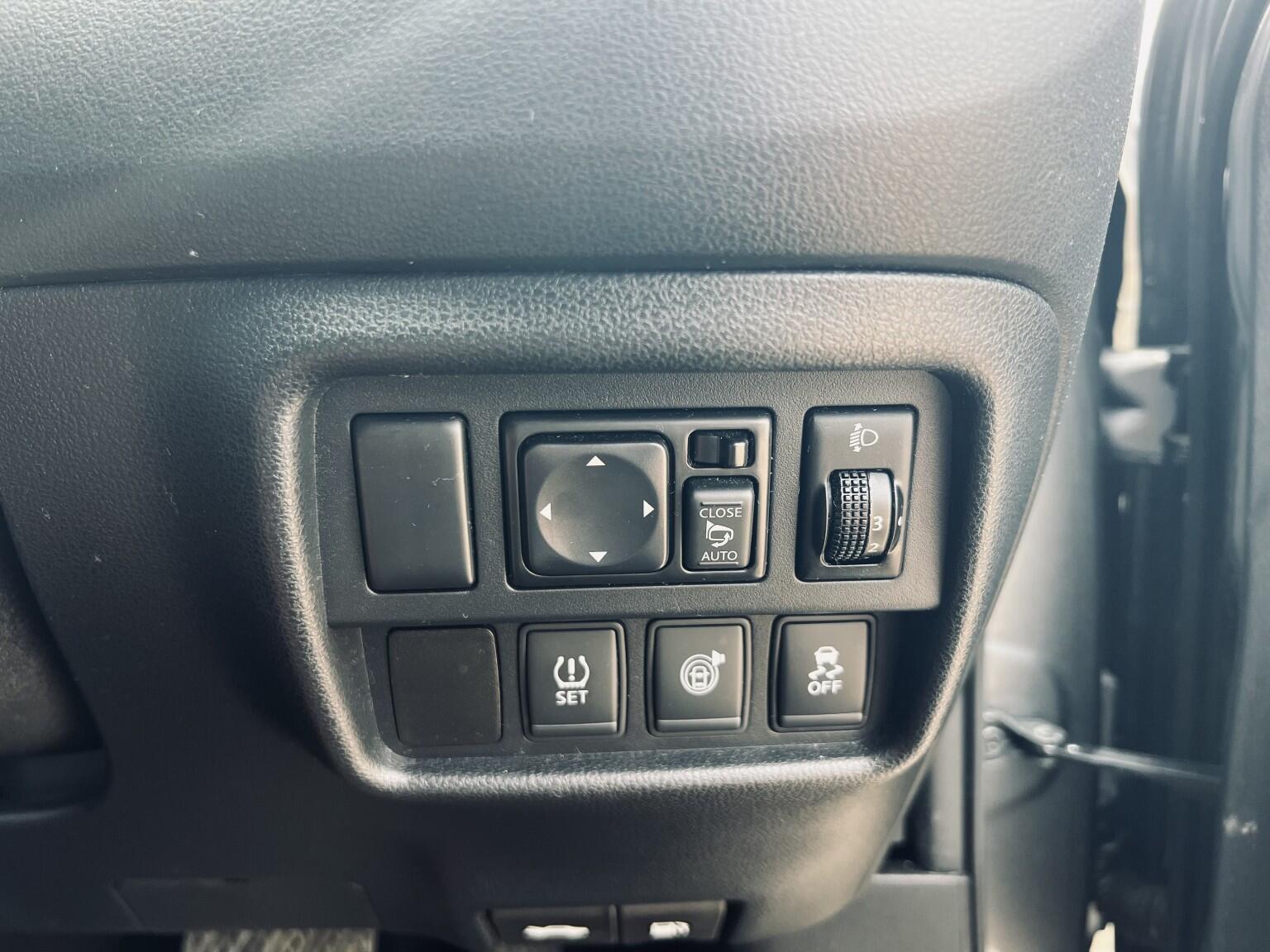 Nissan Juke view 30