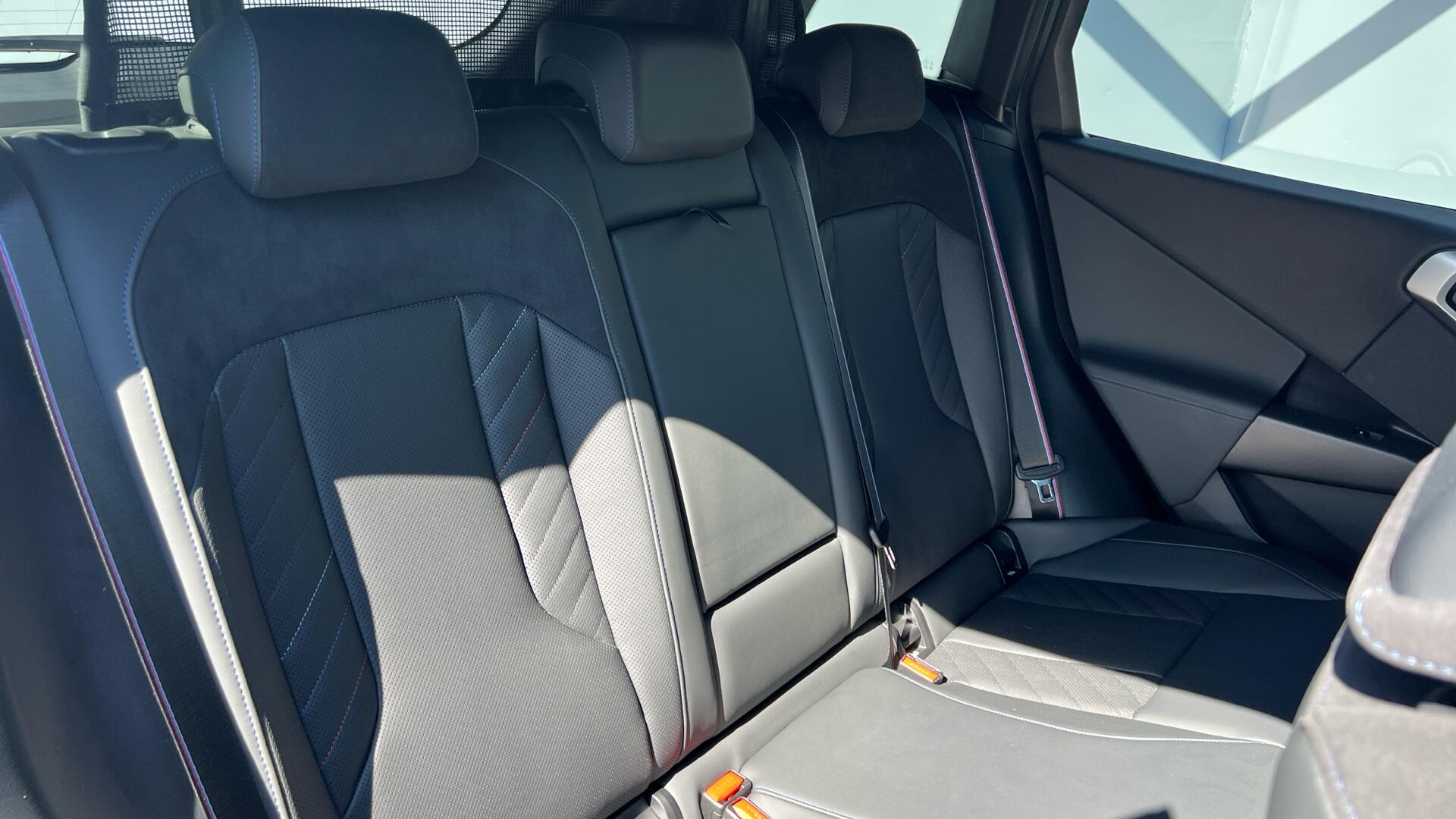 BMW X3 view 12