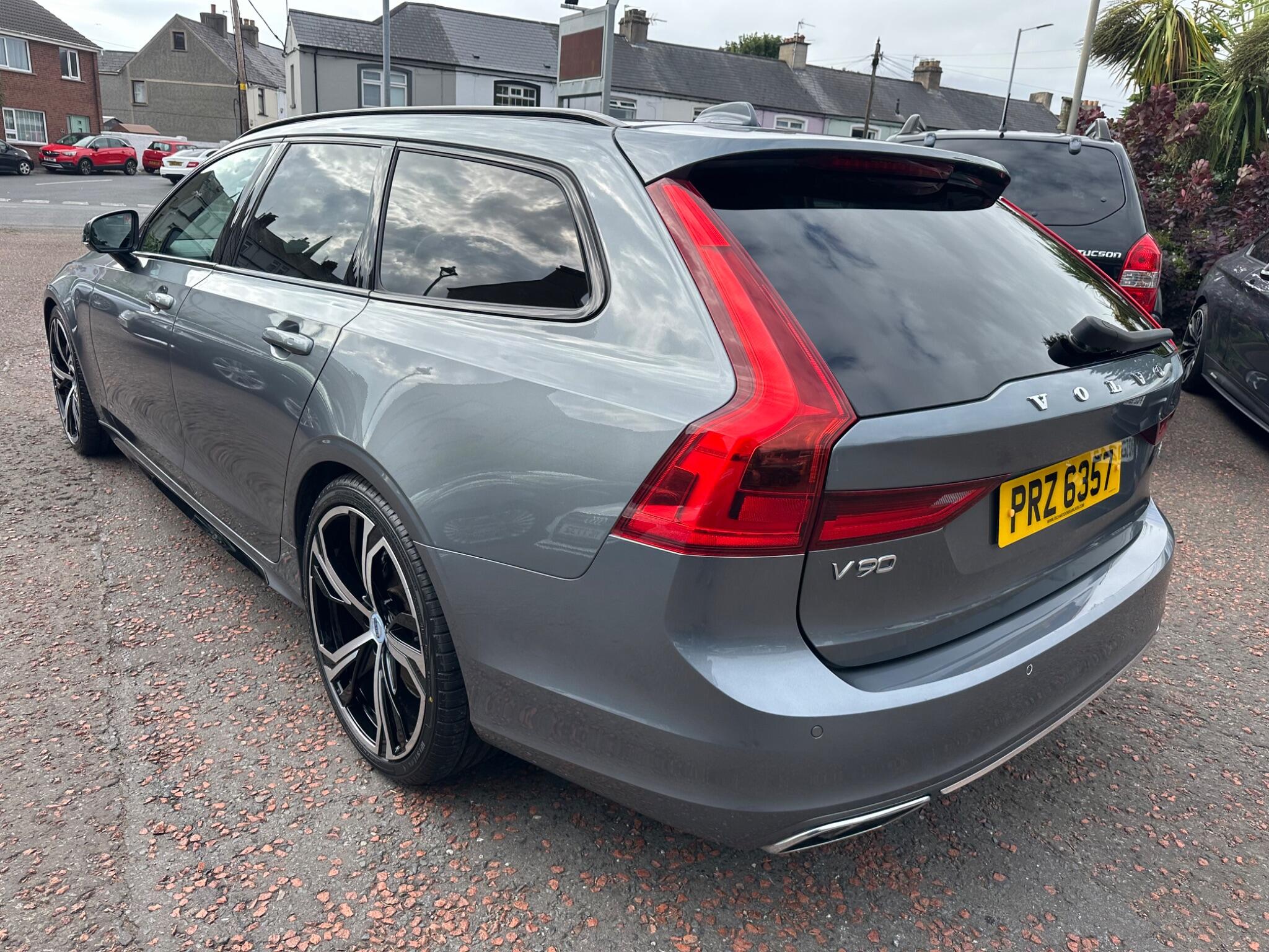 Volvo V90 view 22