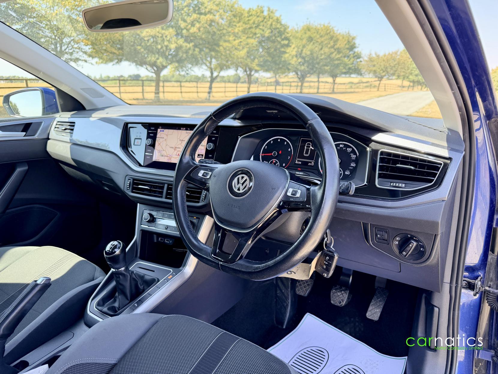 Volkswagen Polo view 19