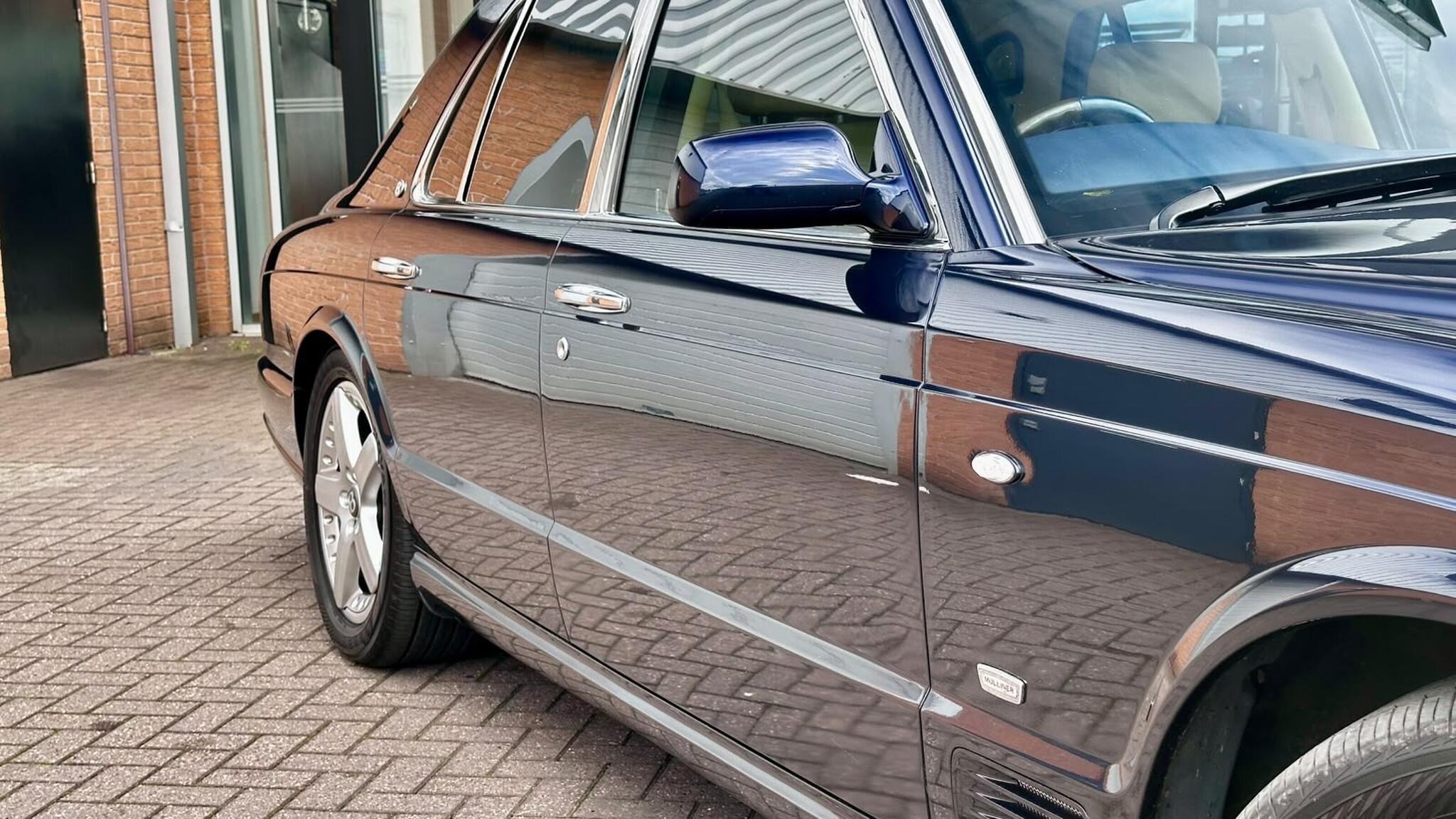 Bentley Arnage view 9