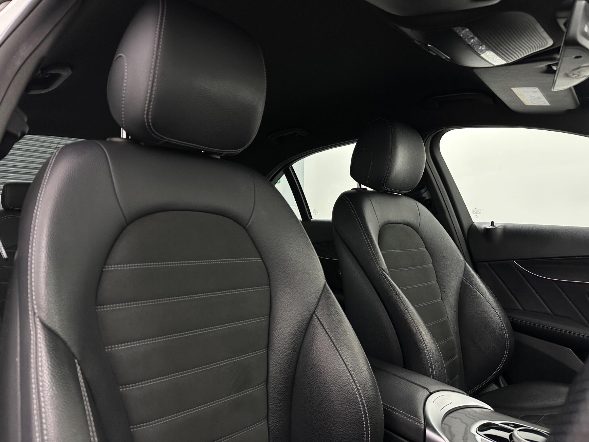Mercedes-Benz C Class view 34