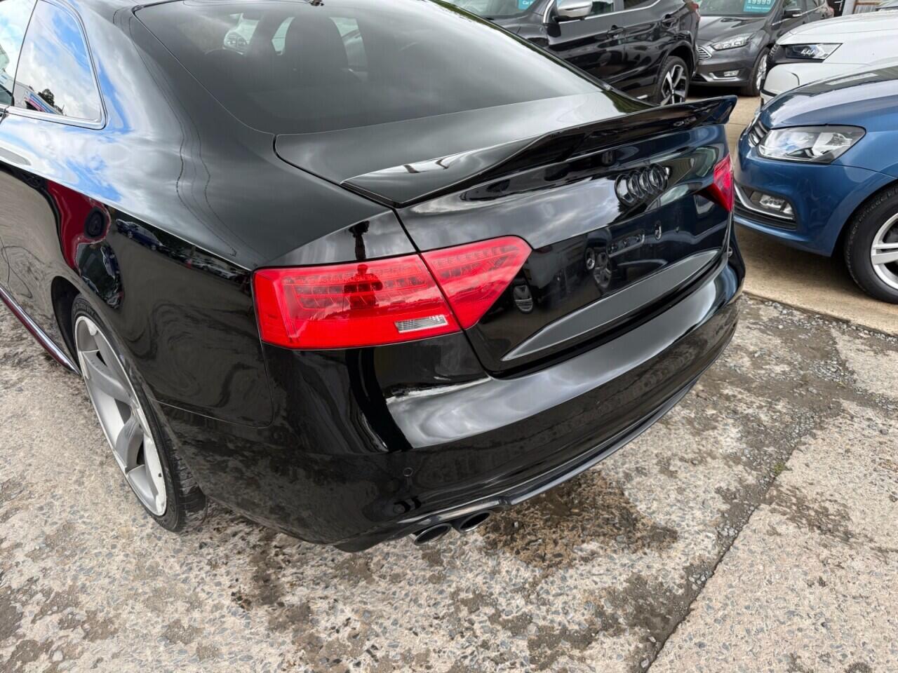 Audi A5 view 4