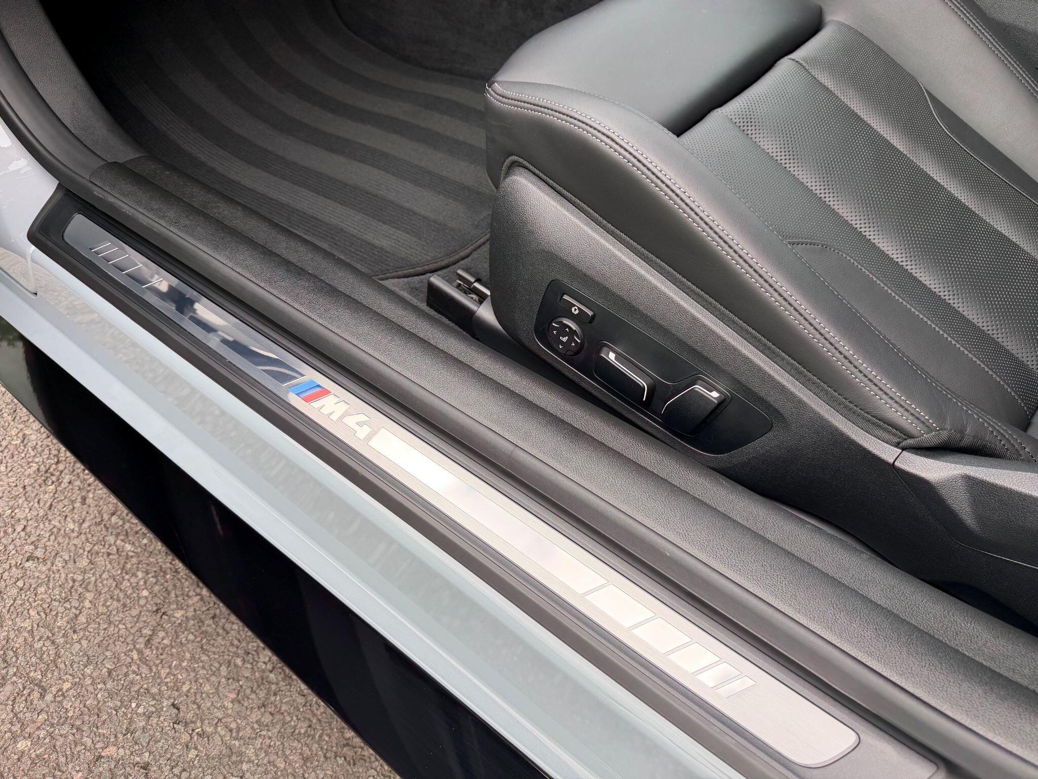 BMW M4 view 19