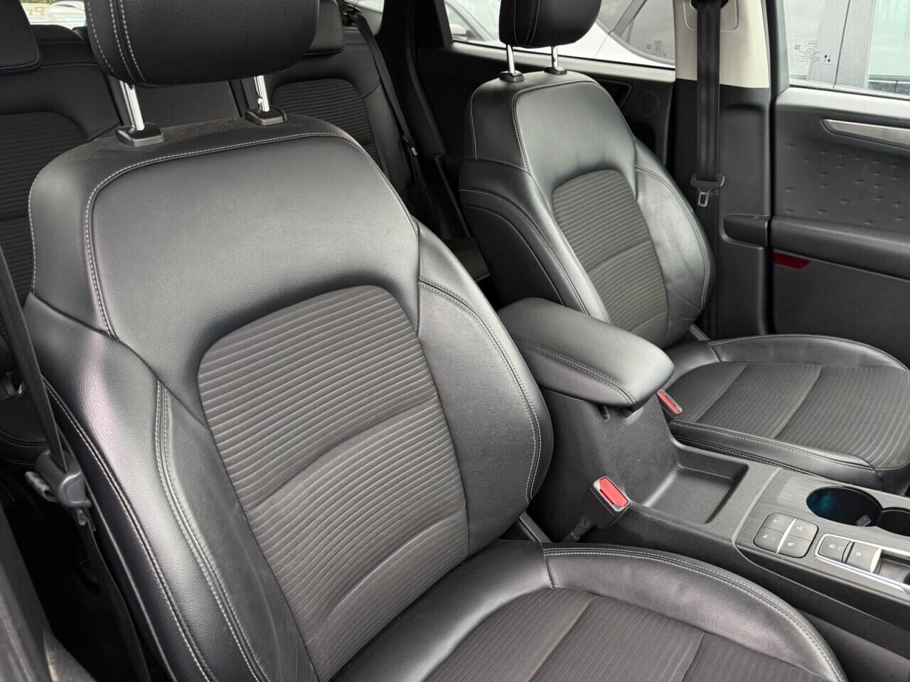 Ford Kuga view 13