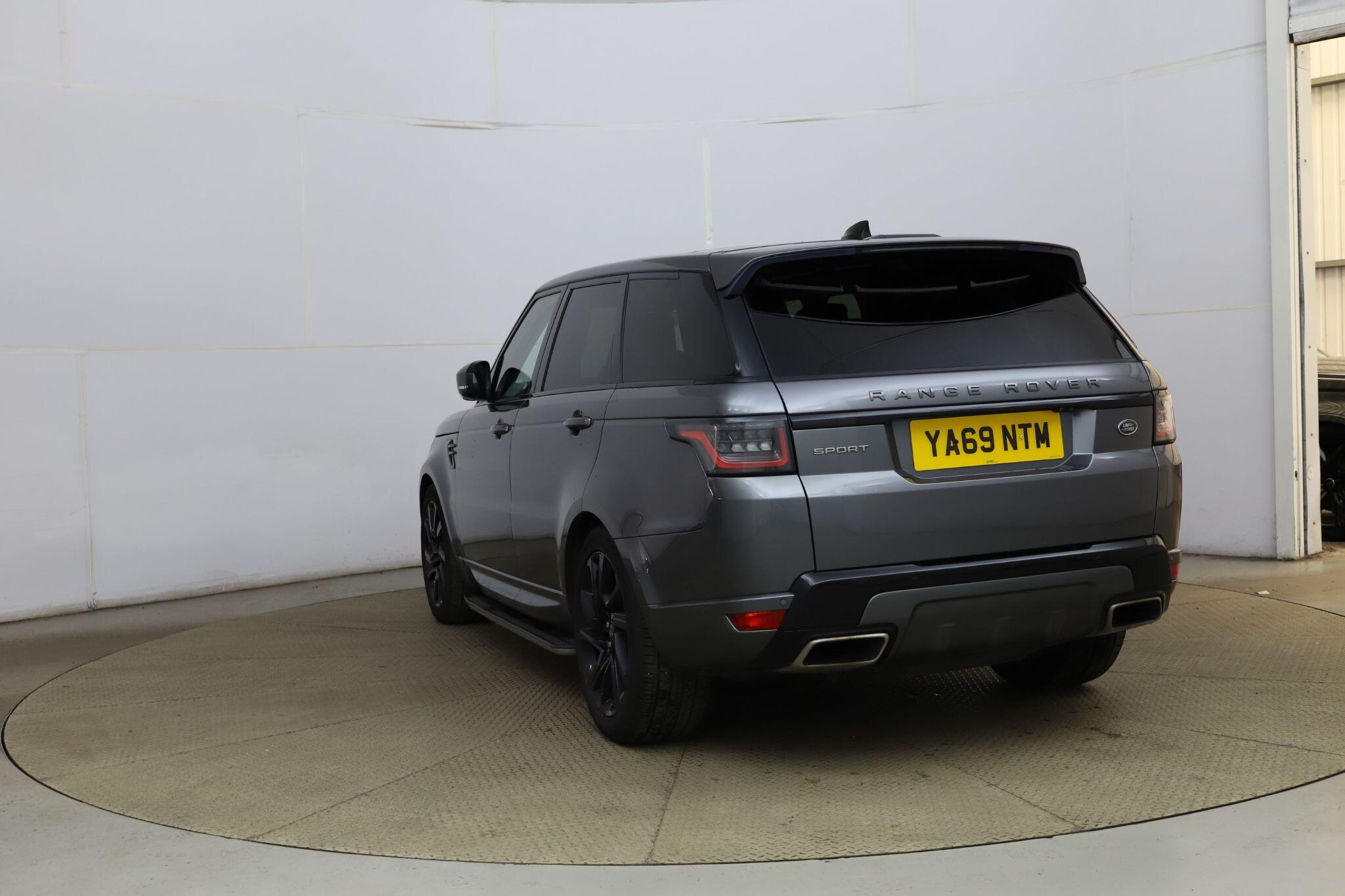 Land Rover Range Rover Sport view 5