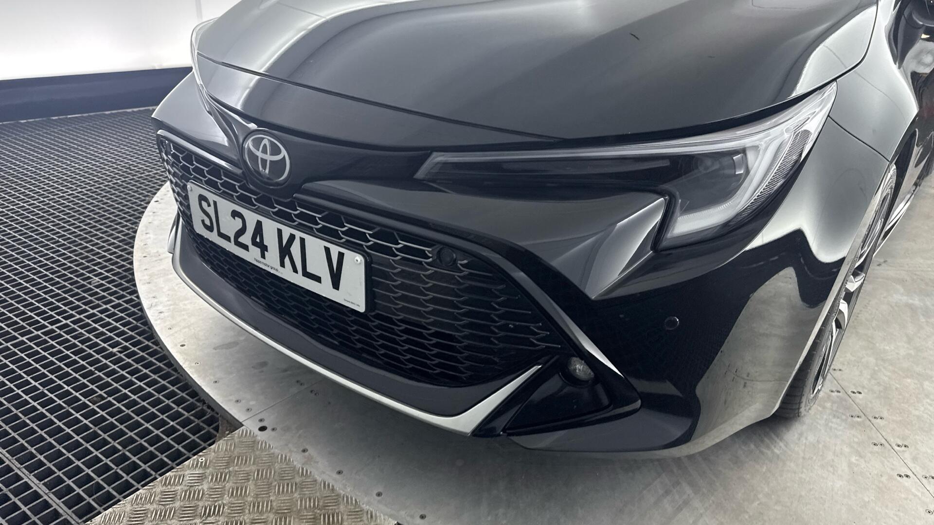 Toyota Corolla view 22