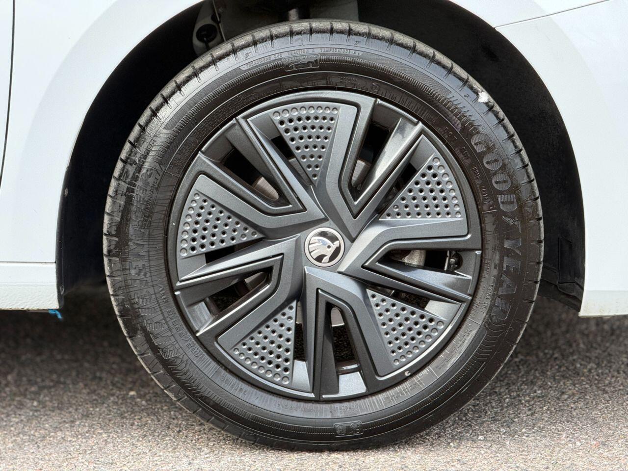 Skoda Fabia view 42