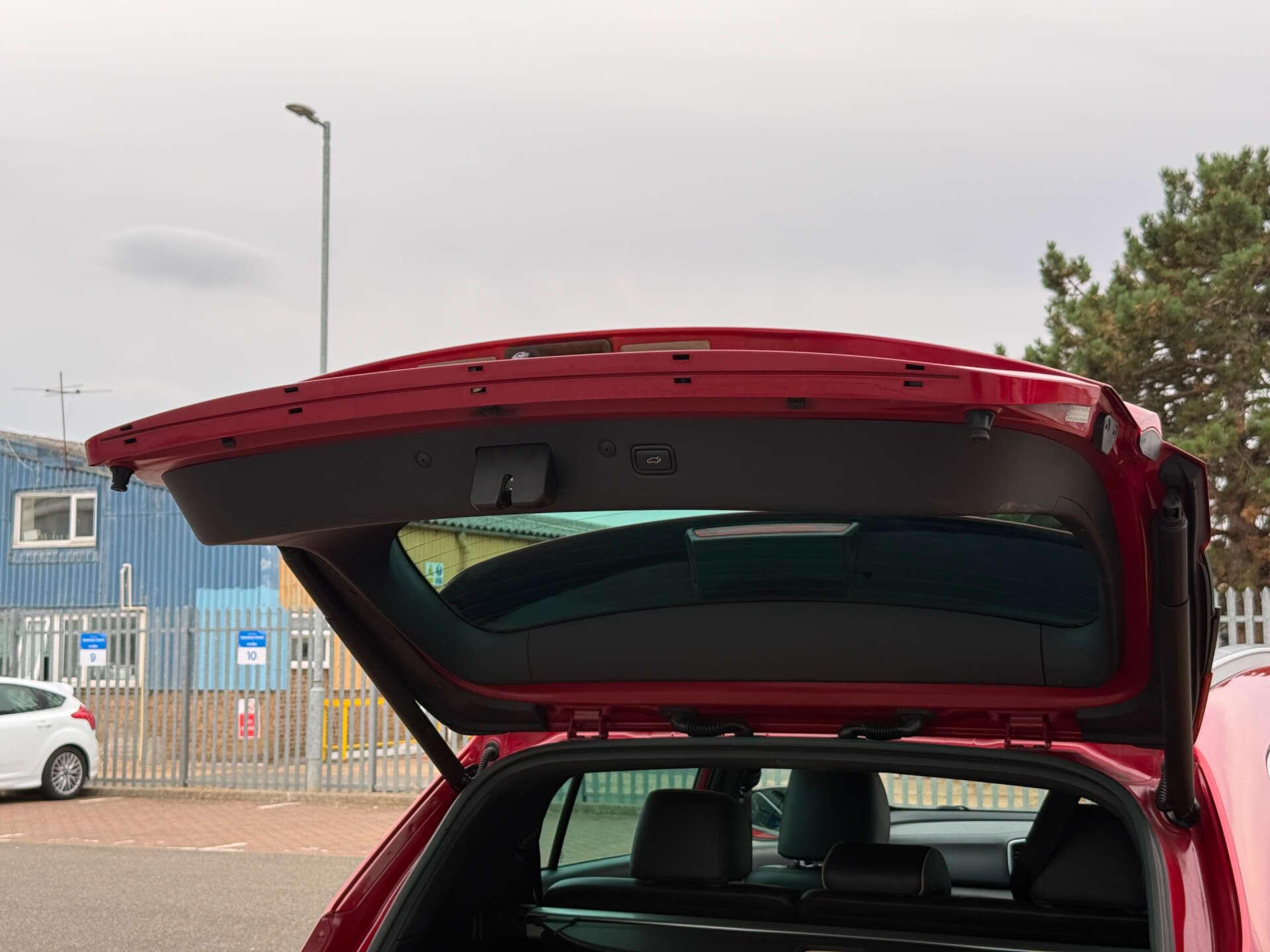 Kia Sportage view 34