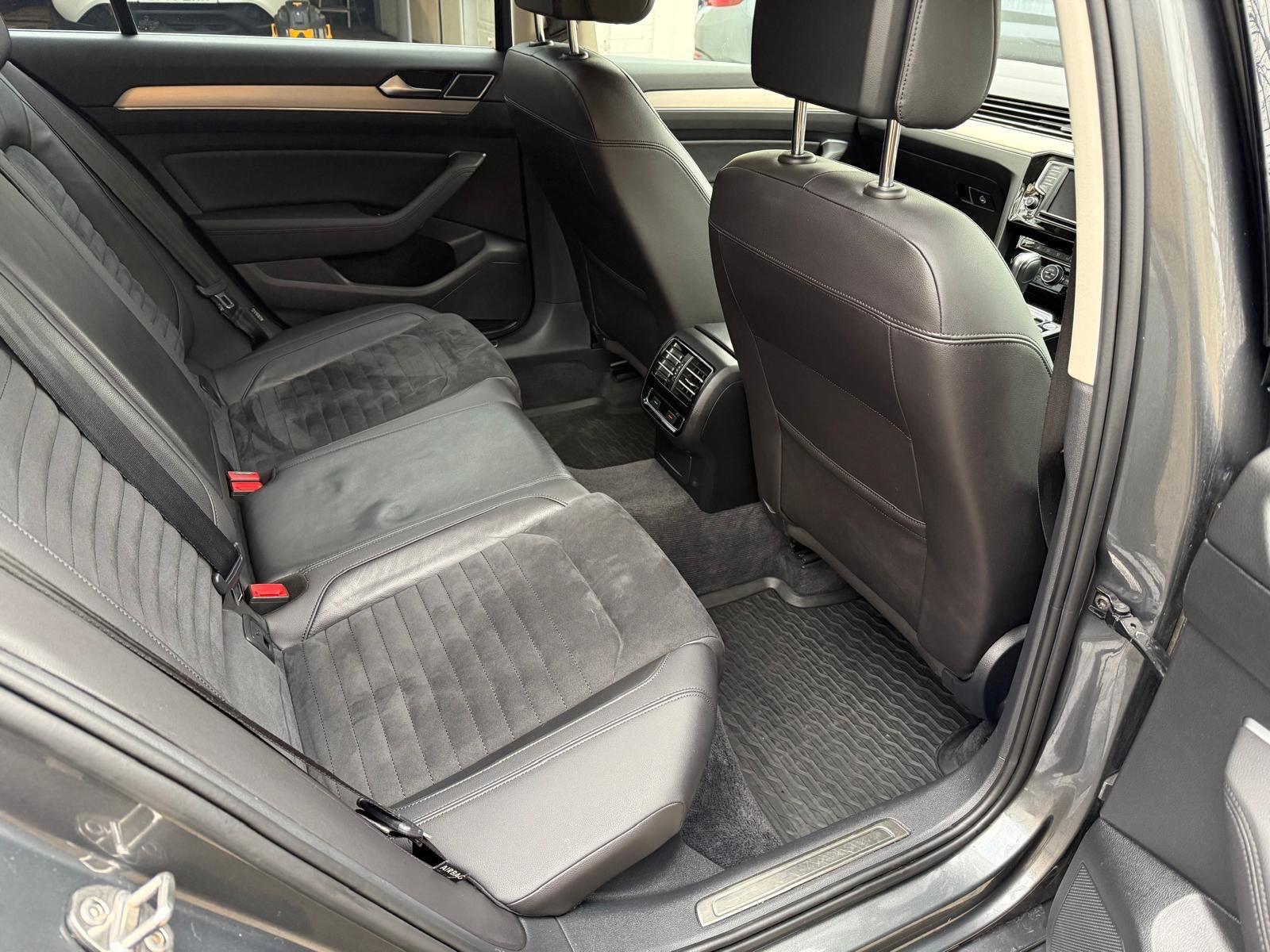 2015 Volkswagen Passat 2.0 BiTDI BlueMotion Tech GT DSG 4Motion Euro 6 (s/s) 4dr • 110,000 miles image 28